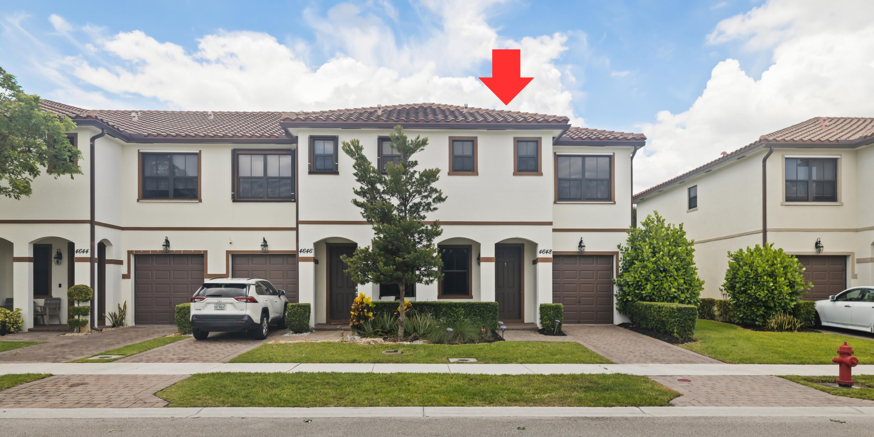 SABAL GROVE PLAT TWO - Residential Lease