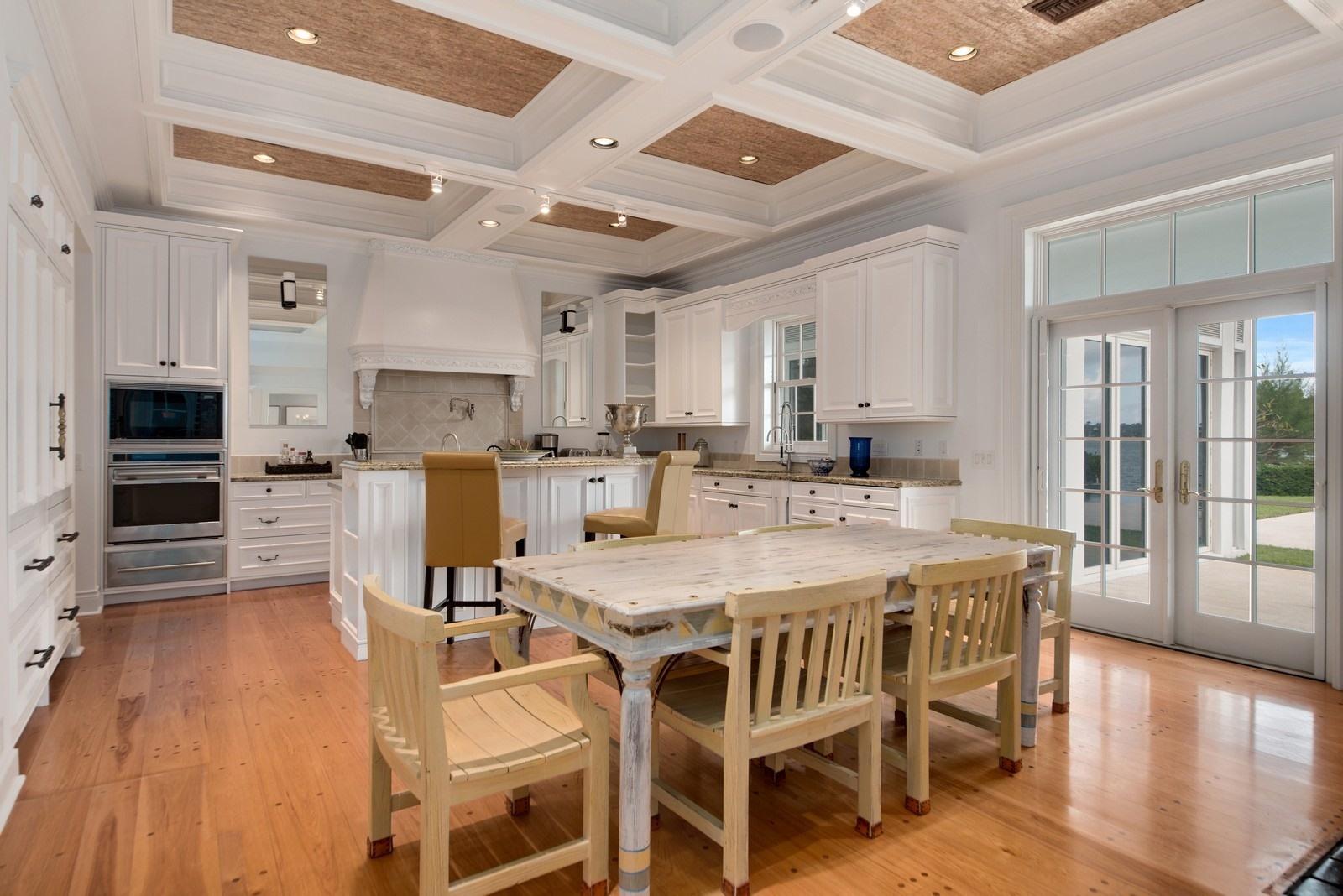 North Shore Terr - Residential