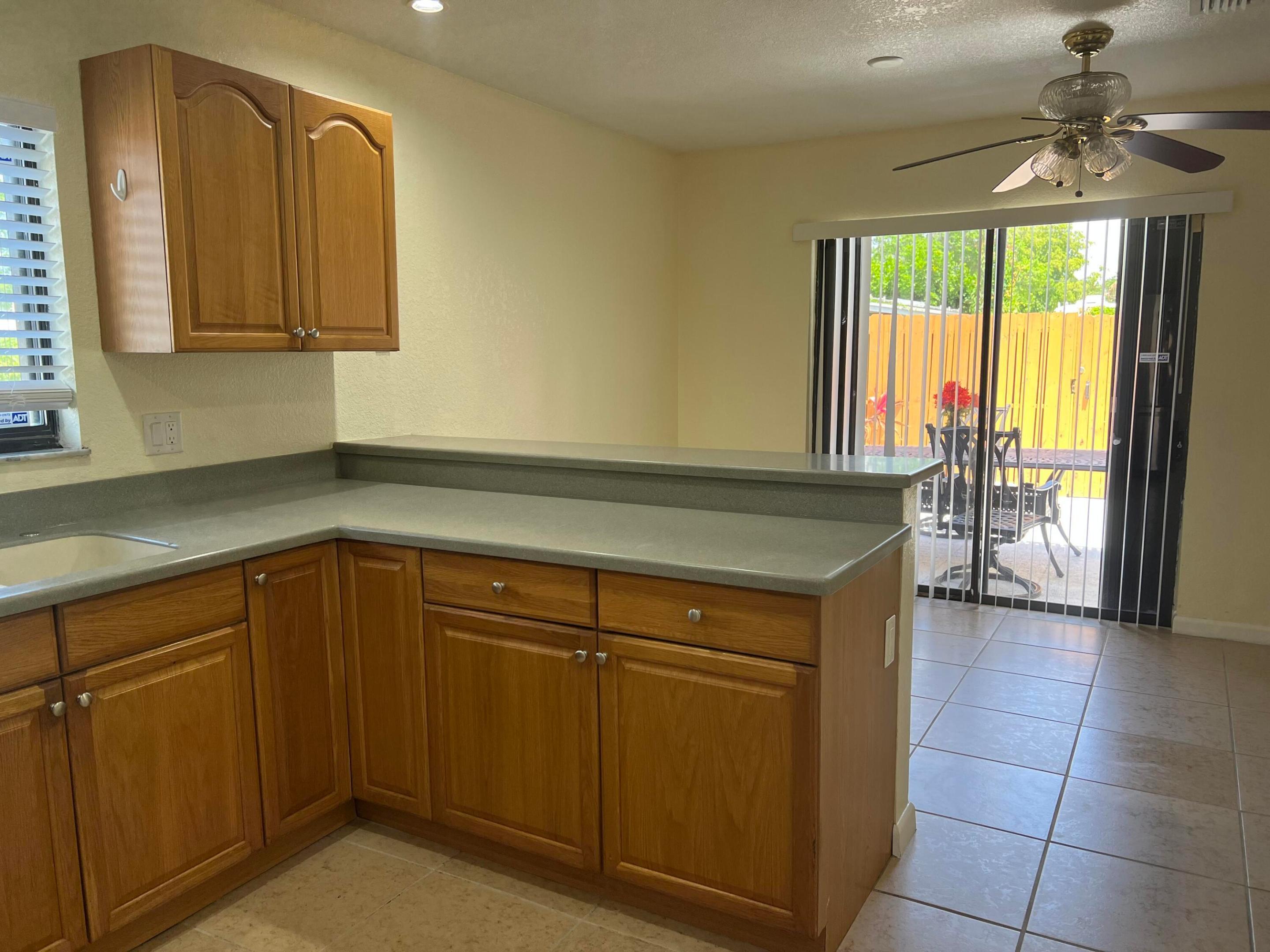 CHERRY LANE - Residential Lease