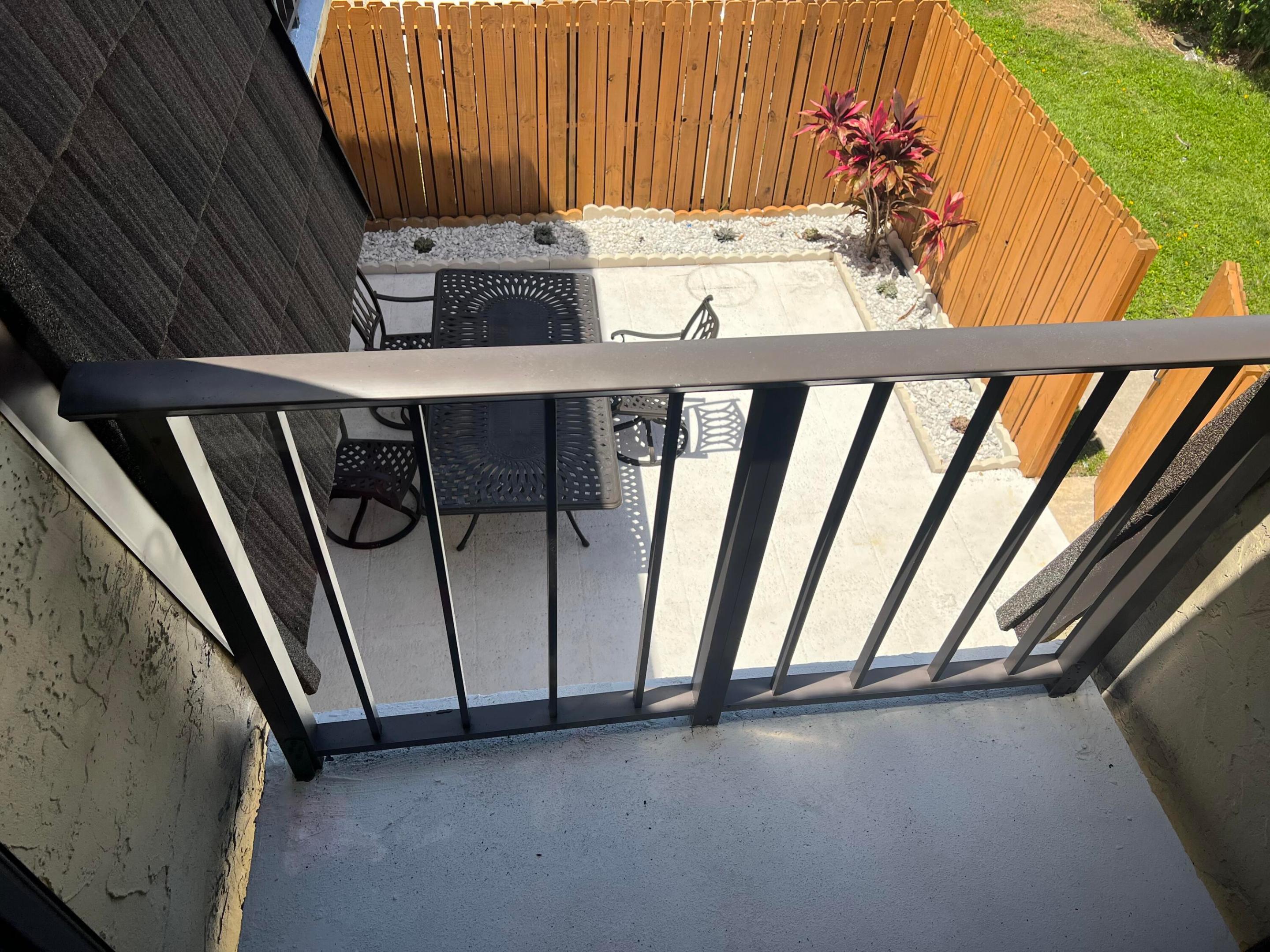 CHERRY LANE - Residential Lease