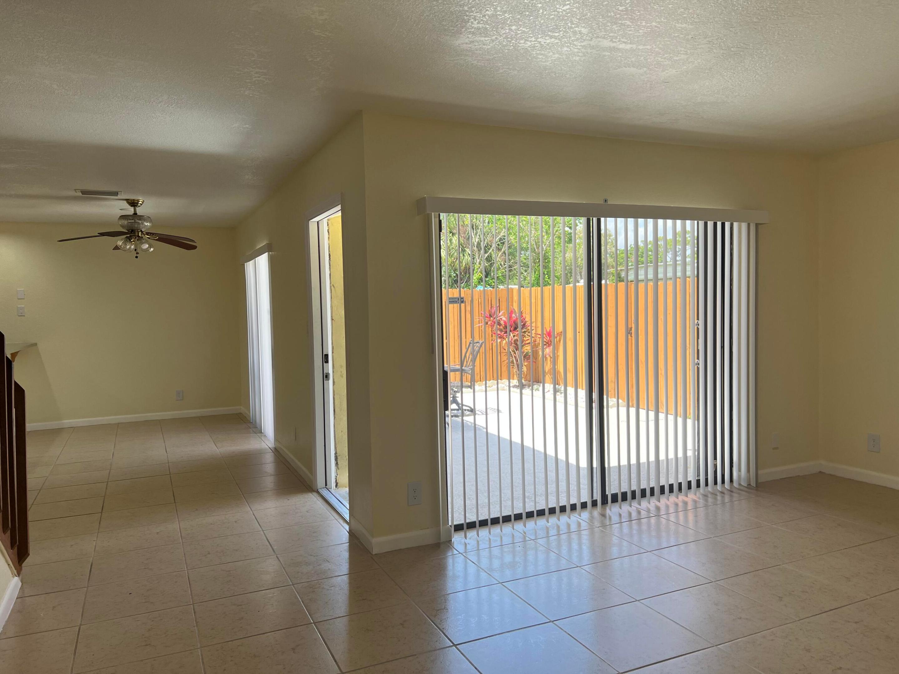 CHERRY LANE - Residential Lease