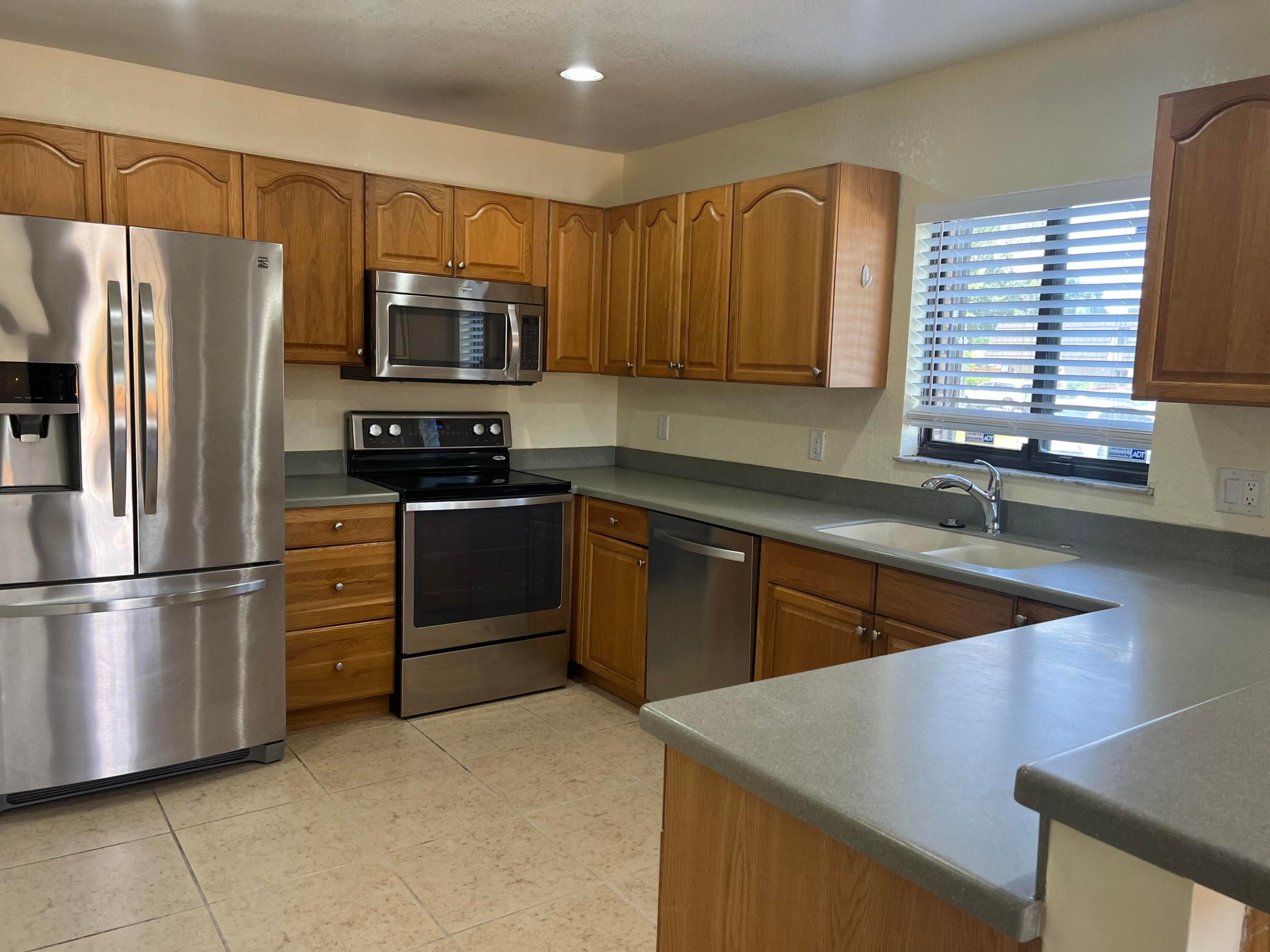 CHERRY LANE - Residential Lease