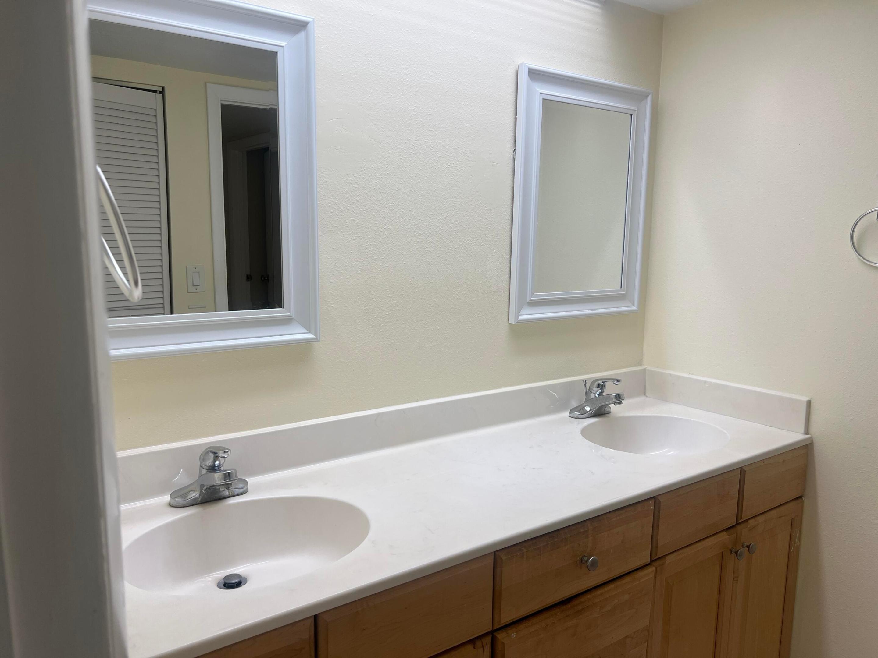 CHERRY LANE - Residential Lease