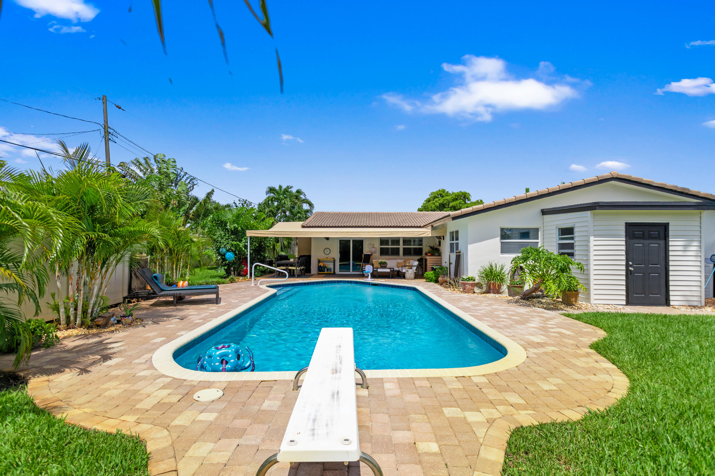 CORAL HEIGHTS SEC 2 - Residential