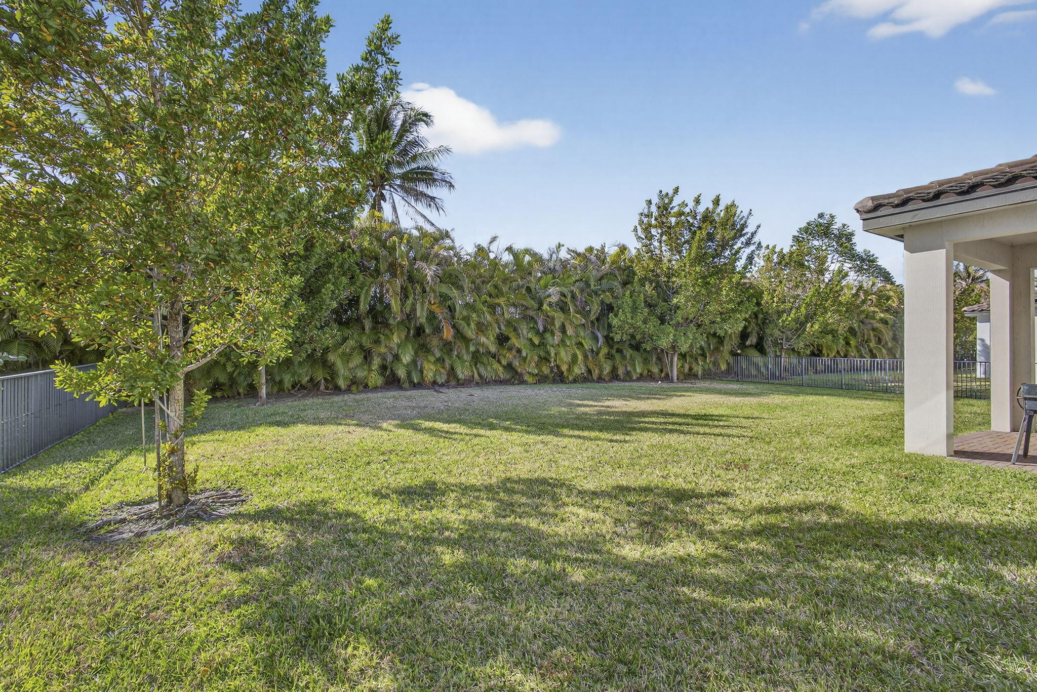 CRESTWOOD NORTH REPLAT TWO - Residential