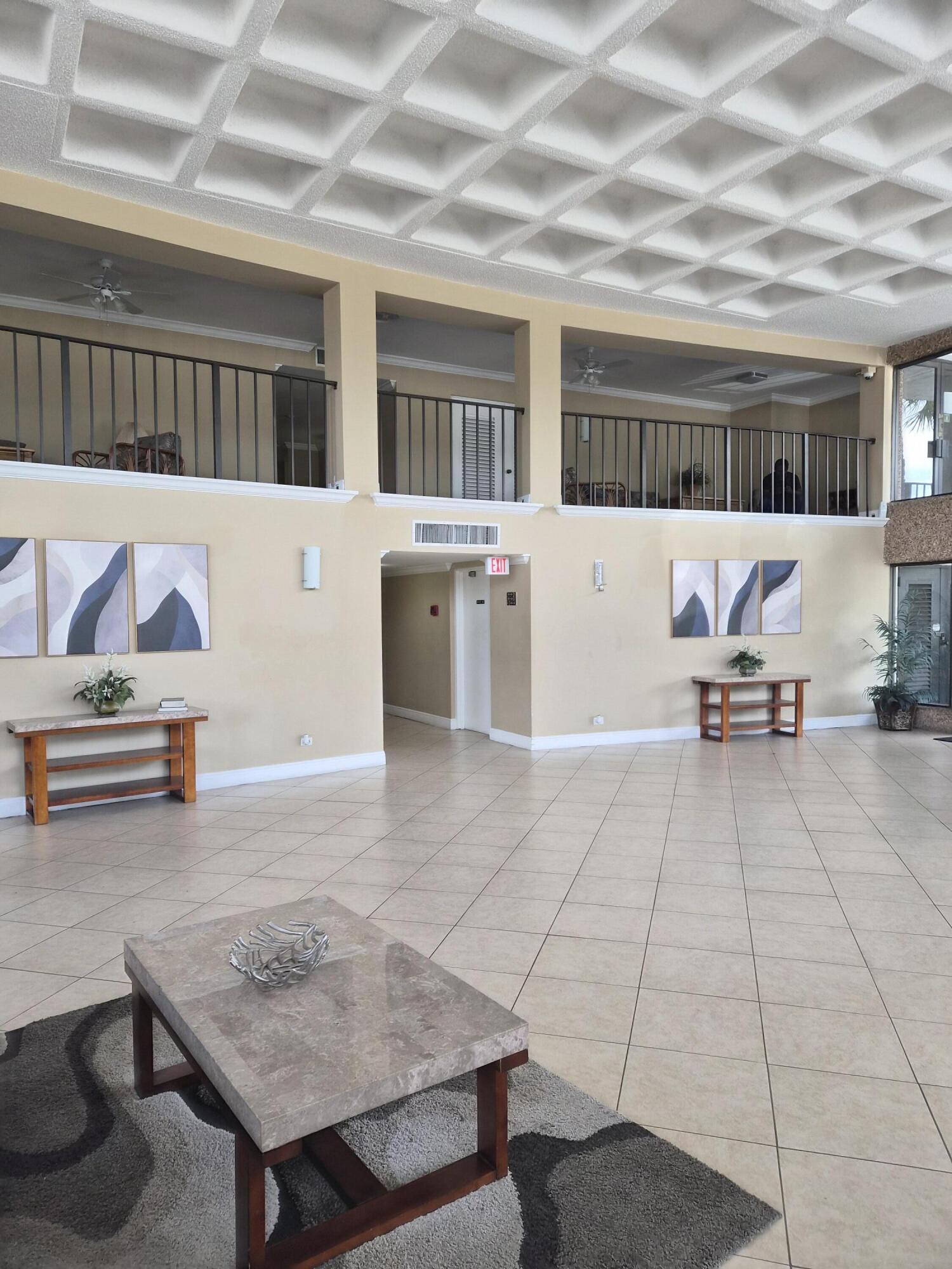 ISLE OF SANDALFOOT CONDO 4 - Residential