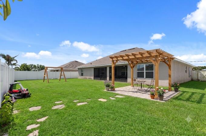 PORT ST LUCIE SECTION 46 1ST REPLAT - Residential