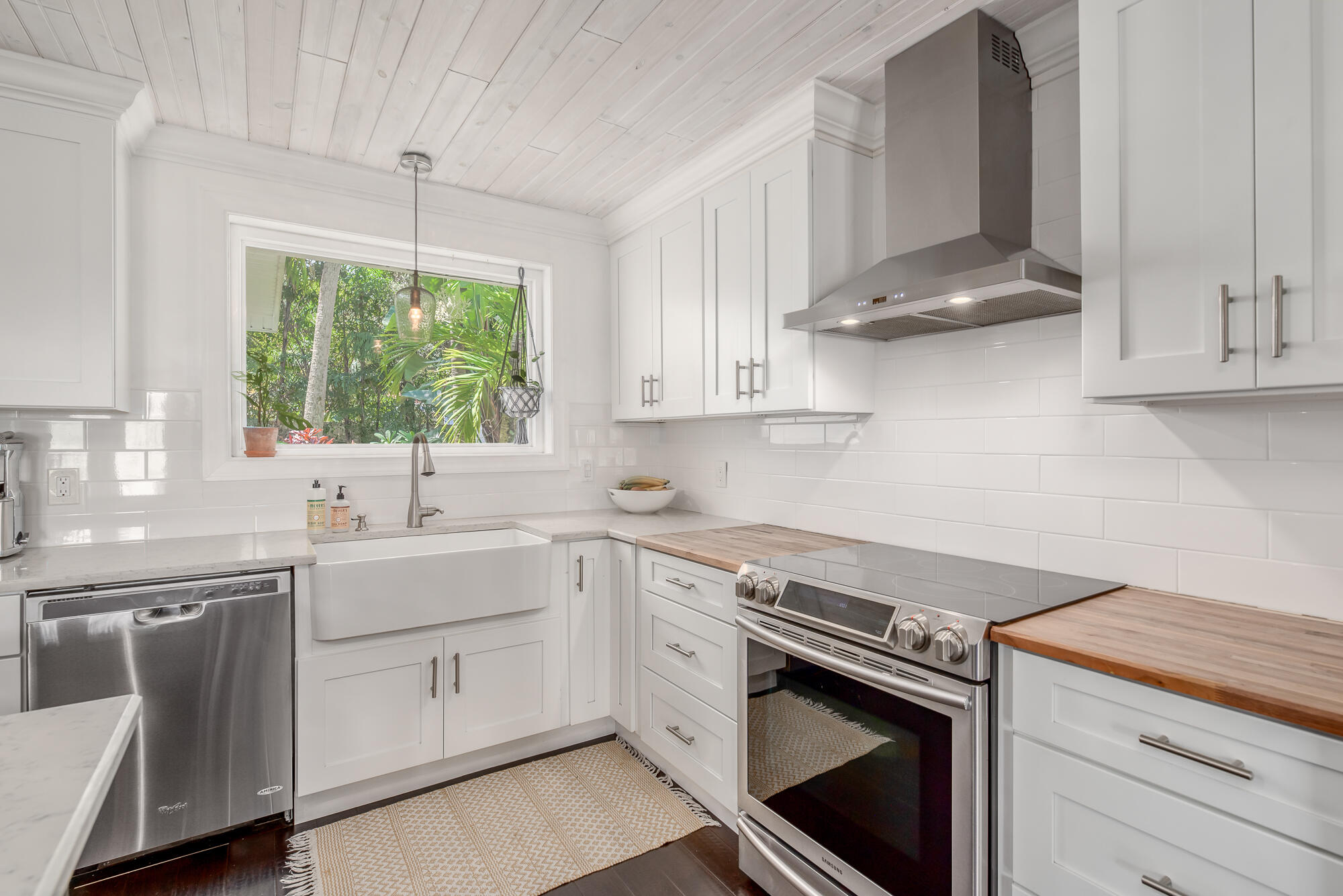 BESSEY'S 3RD ADDITION - Residential Lease