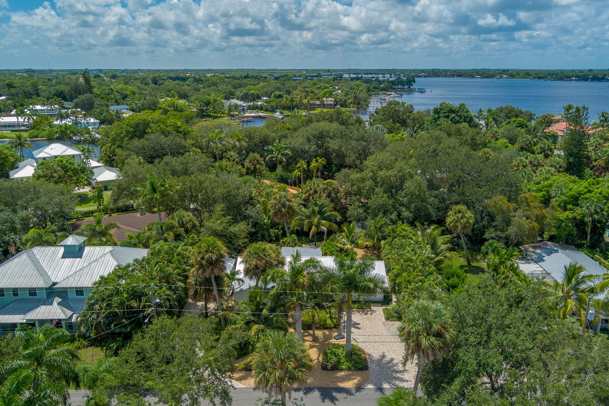 BESSEY'S 3RD ADDITION - Residential Lease