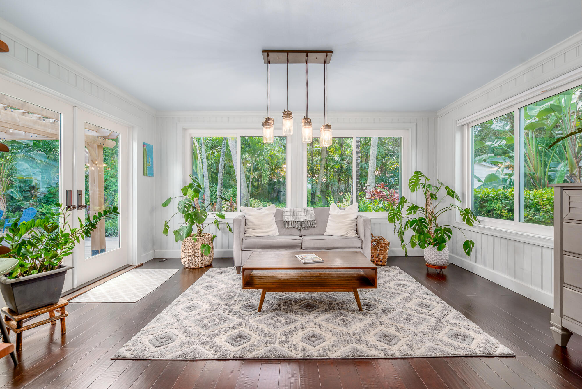 BESSEY'S 3RD ADDITION - Residential Lease