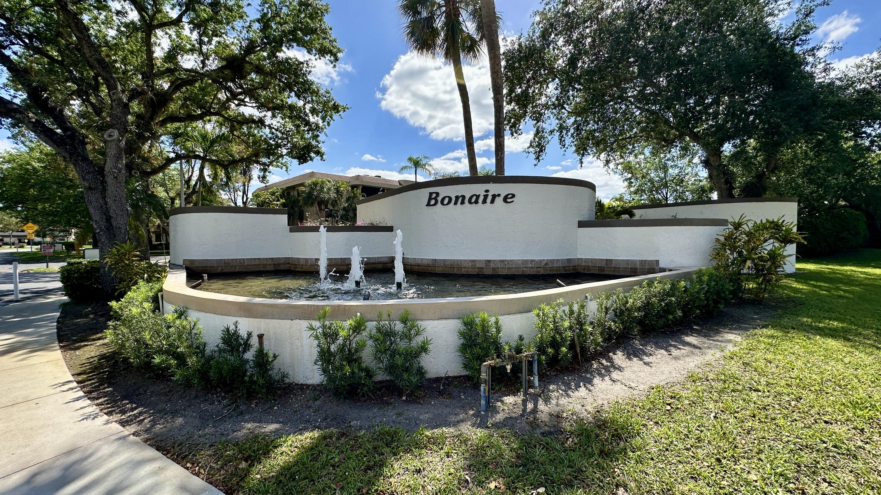 BONAIRE AT WOODMONT NO 4 - Residential