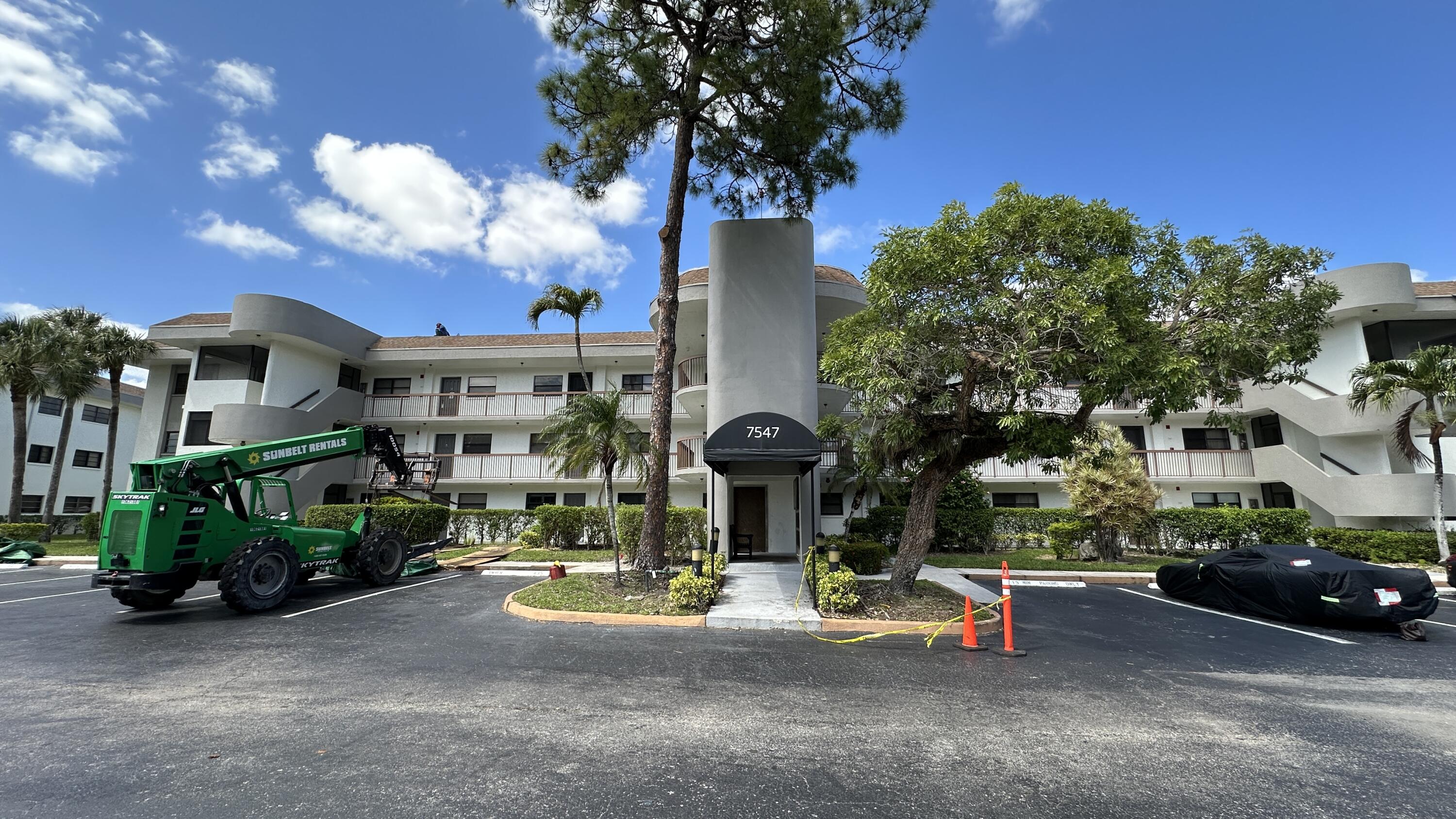 BONAIRE AT WOODMONT NO 4 - Residential