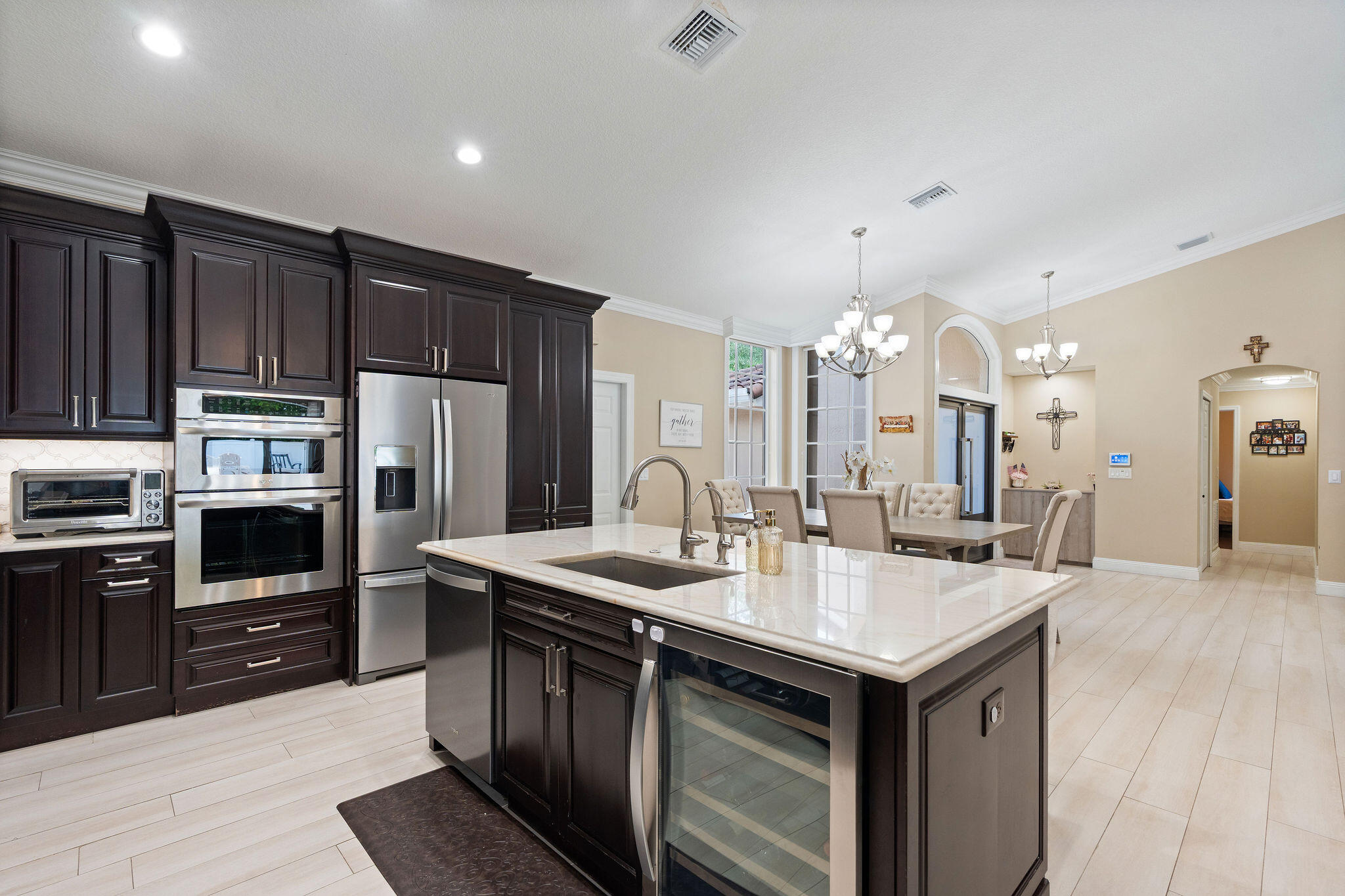 REPLAT OF COUNTRY LAKES - Residential