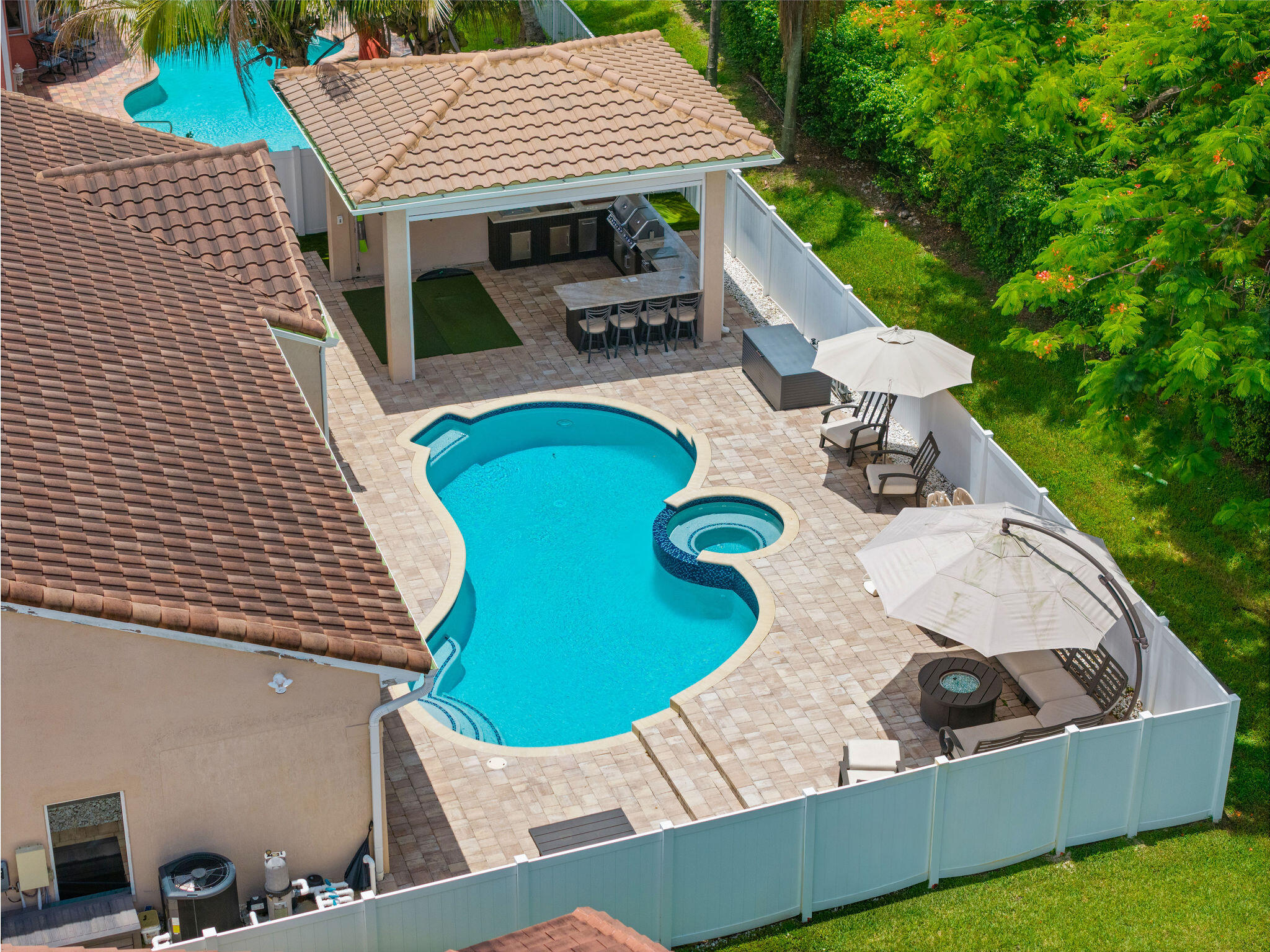 REPLAT OF COUNTRY LAKES - Residential