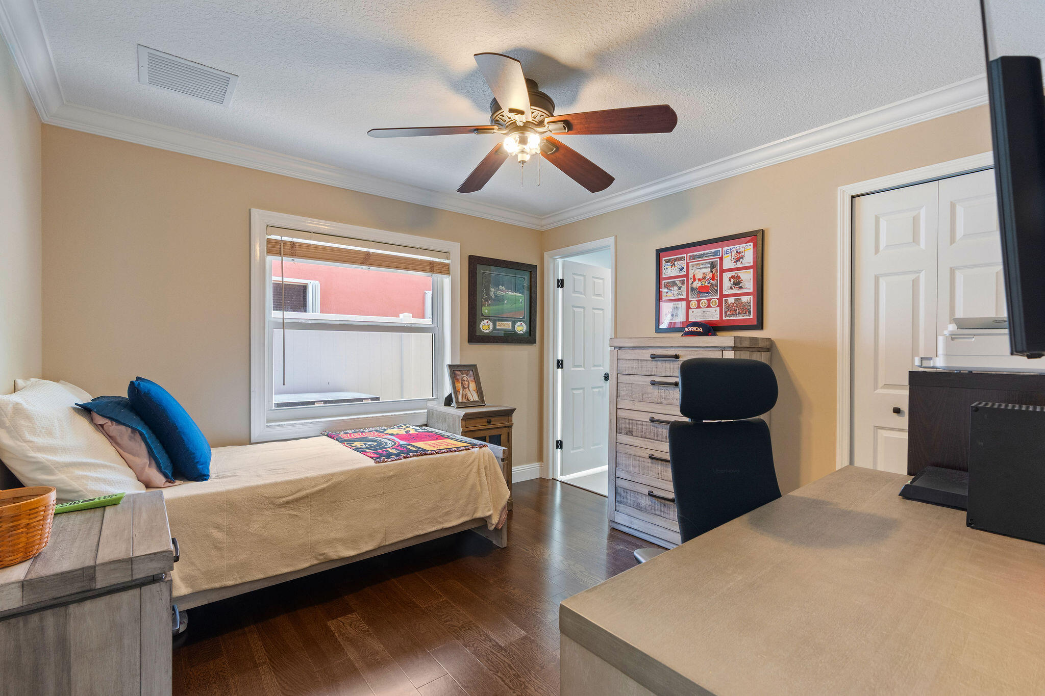 REPLAT OF COUNTRY LAKES - Residential