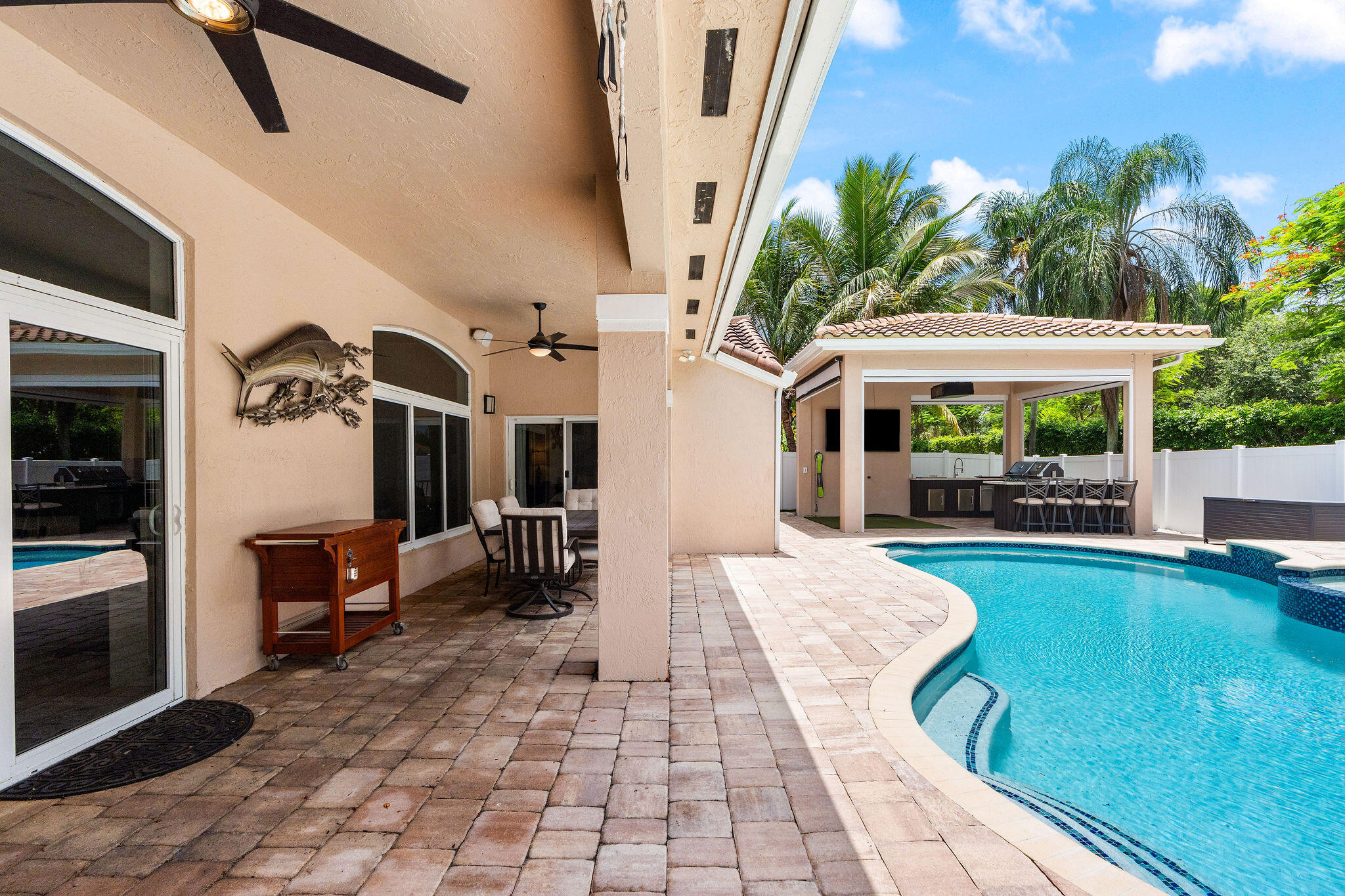 REPLAT OF COUNTRY LAKES - Residential