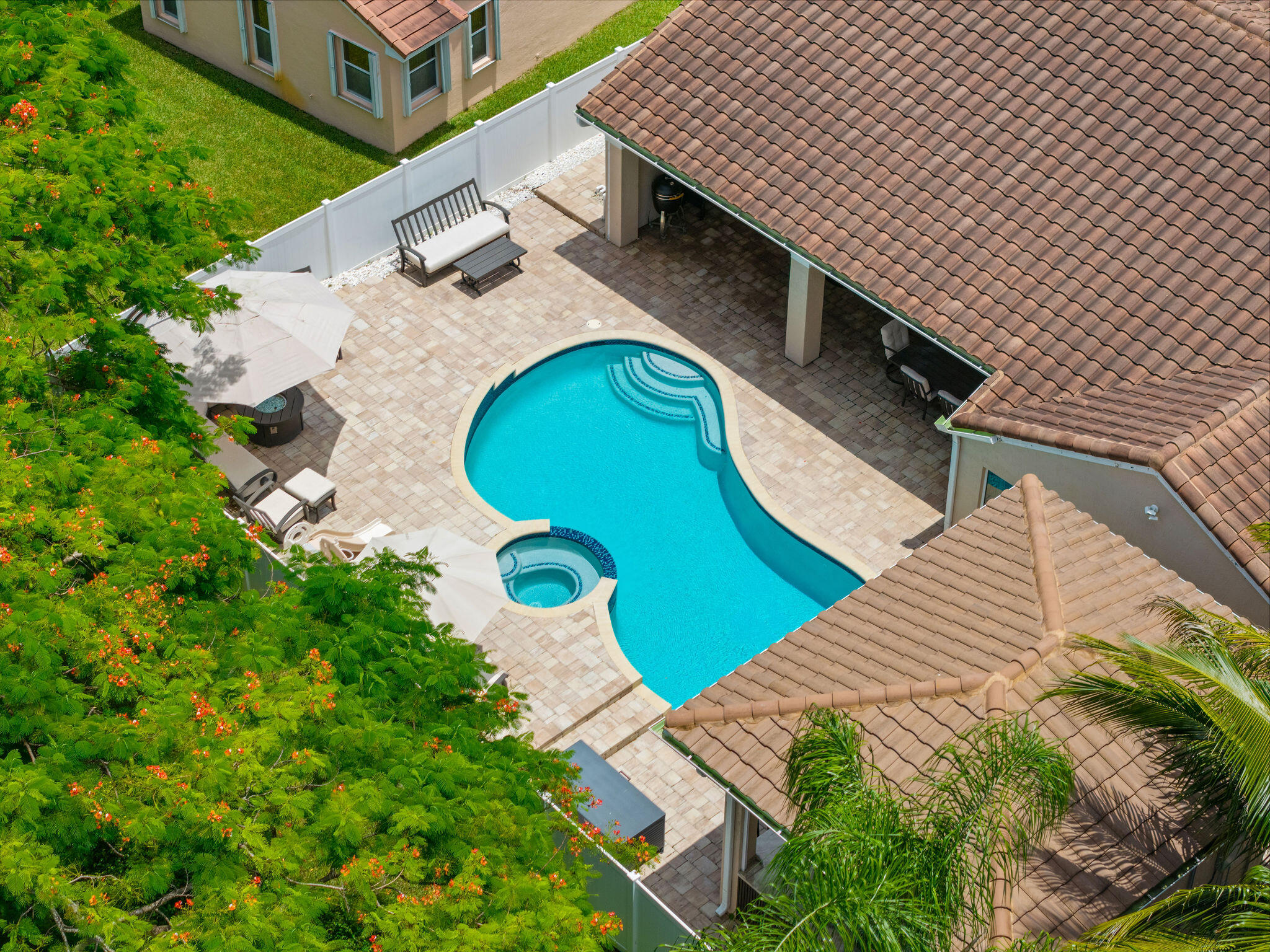 REPLAT OF COUNTRY LAKES - Residential