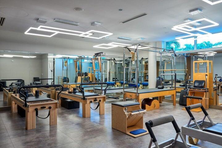 ST ANDREWS COUNTRY CLUB - Residential