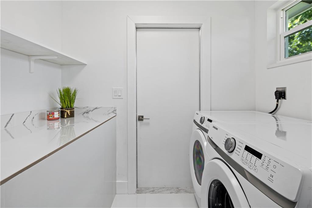 CORAL RIDGE ISLES - Residential