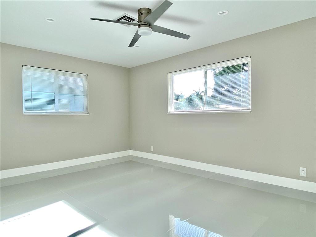 CORAL RIDGE ISLES - Residential