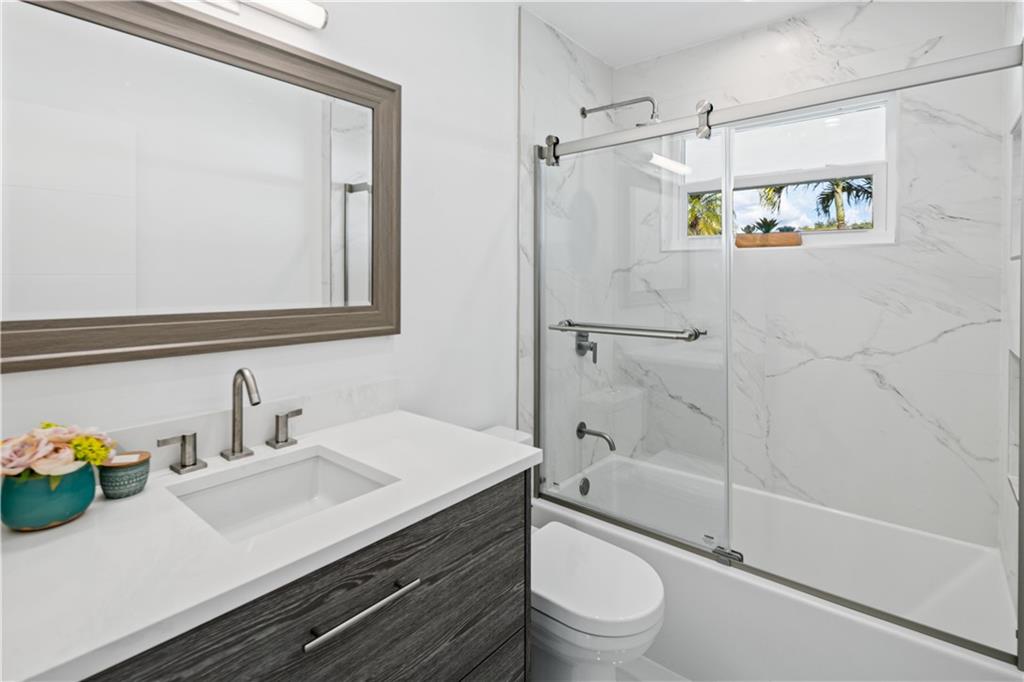 CORAL RIDGE ISLES - Residential