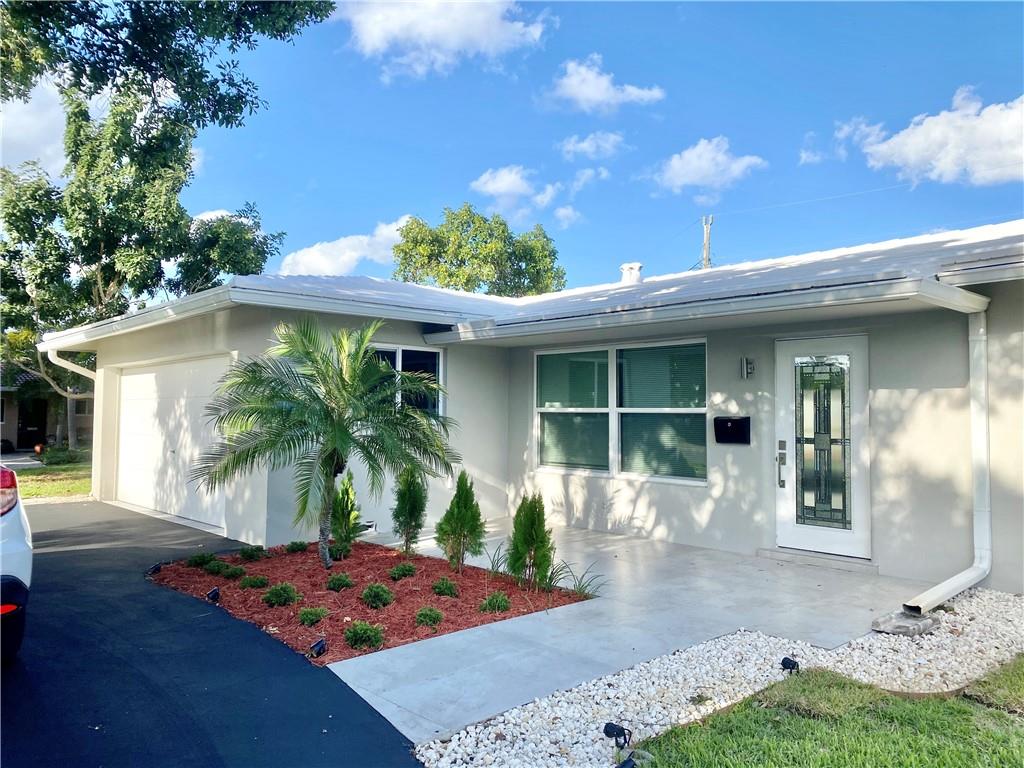 CORAL RIDGE ISLES - Residential