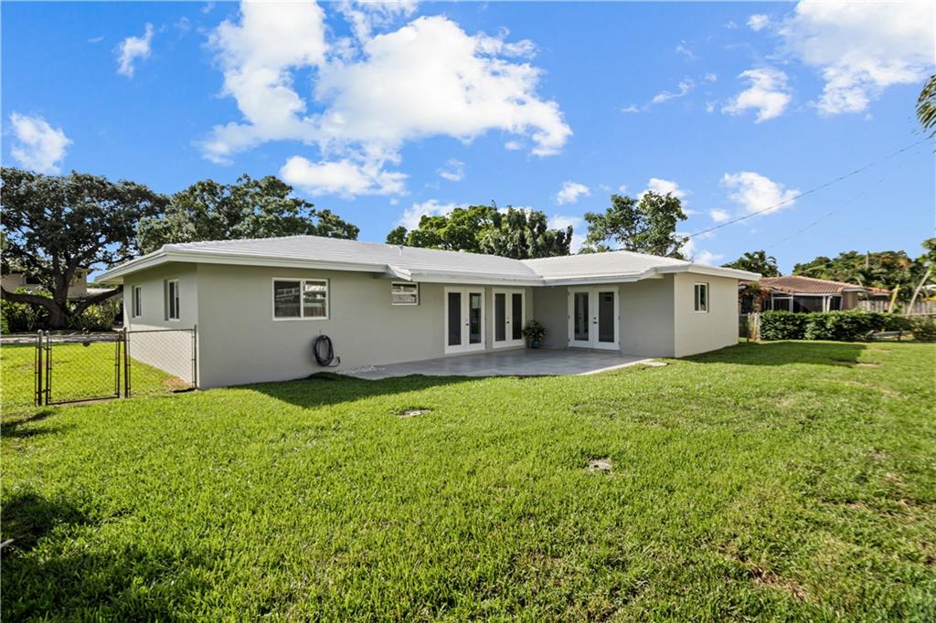 CORAL RIDGE ISLES - Residential