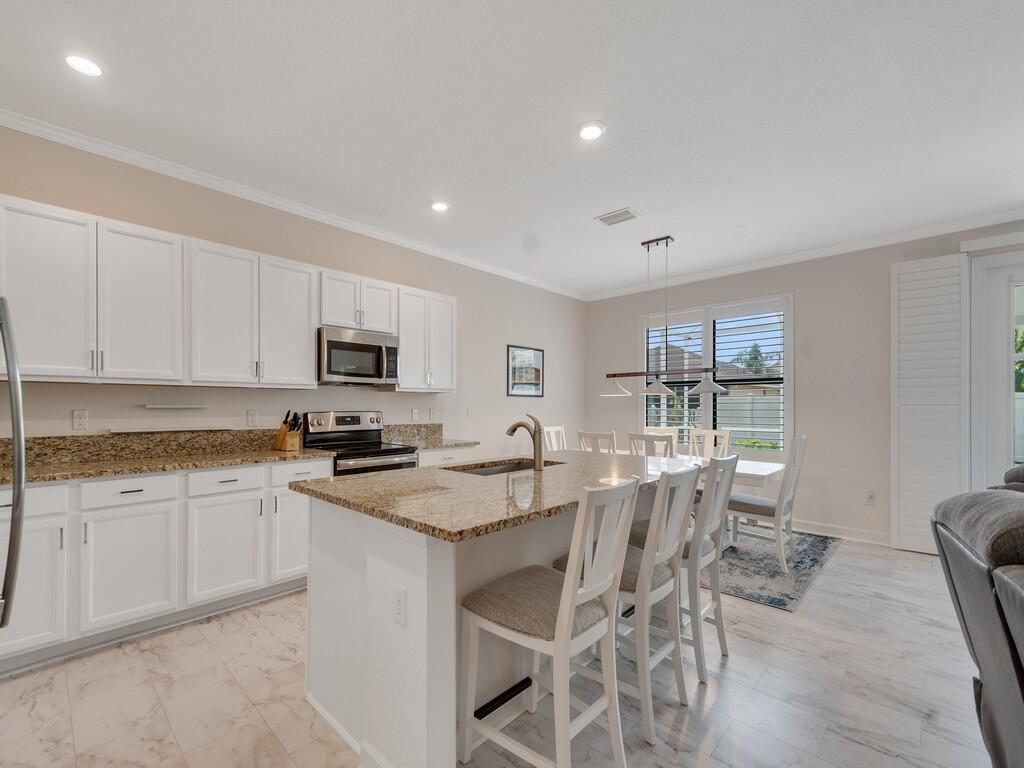 VERONA TRACE SUB & THE VILLAS AT VERONA TRACE - Residential