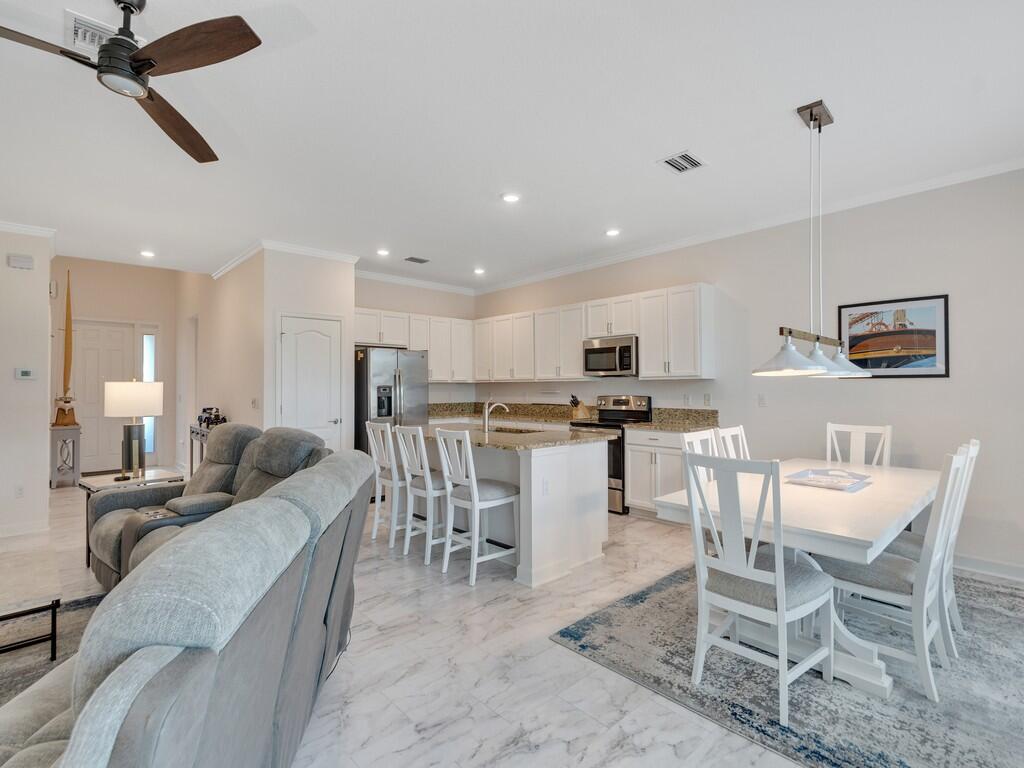 VERONA TRACE SUB & THE VILLAS AT VERONA TRACE - Residential
