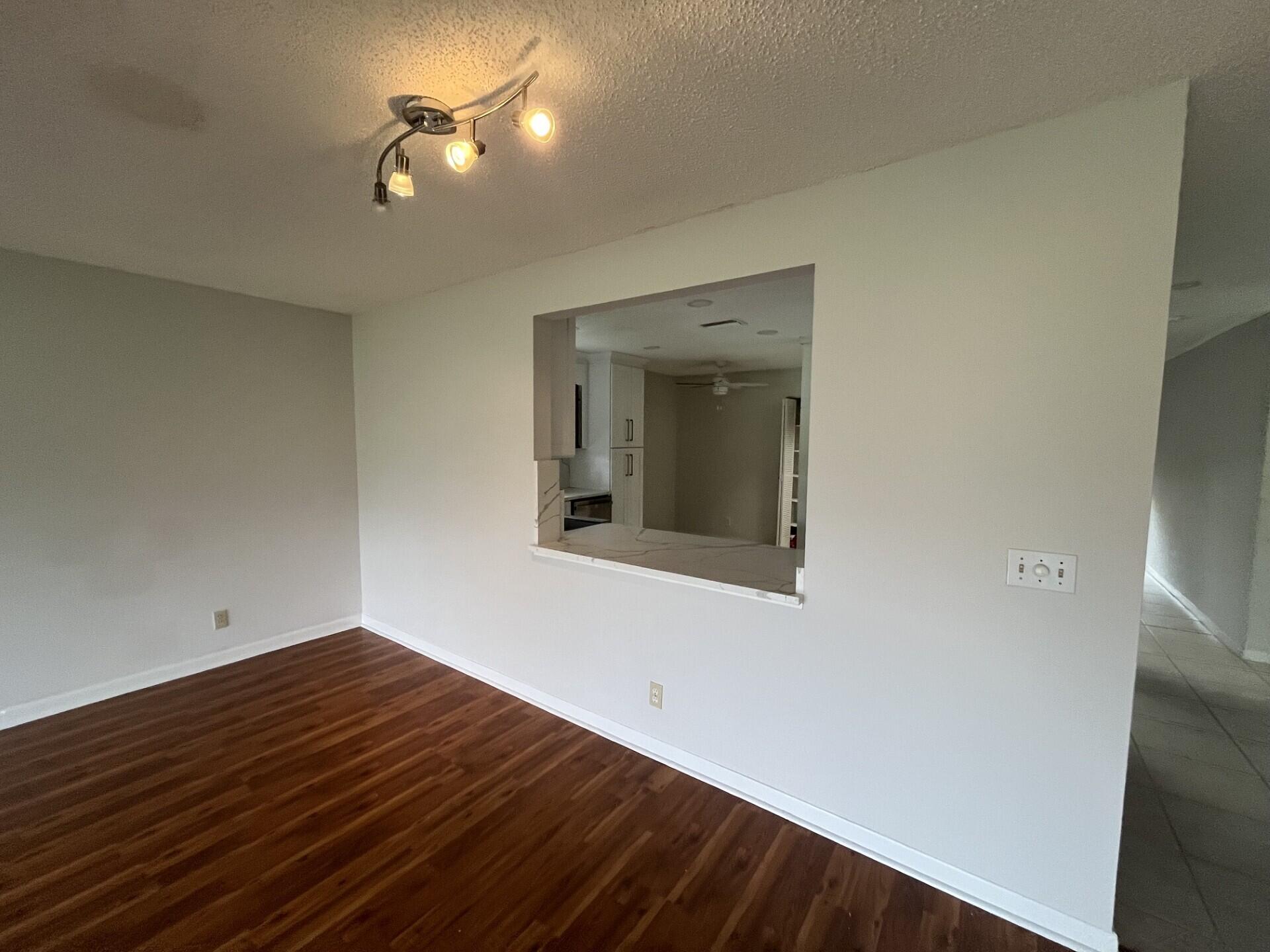 WILDWOOD OF DEER CREEK - Residential Lease