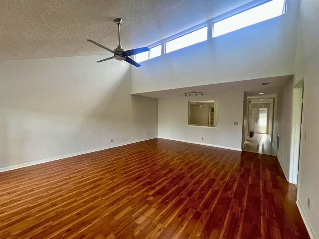 WILDWOOD OF DEER CREEK - Residential Lease