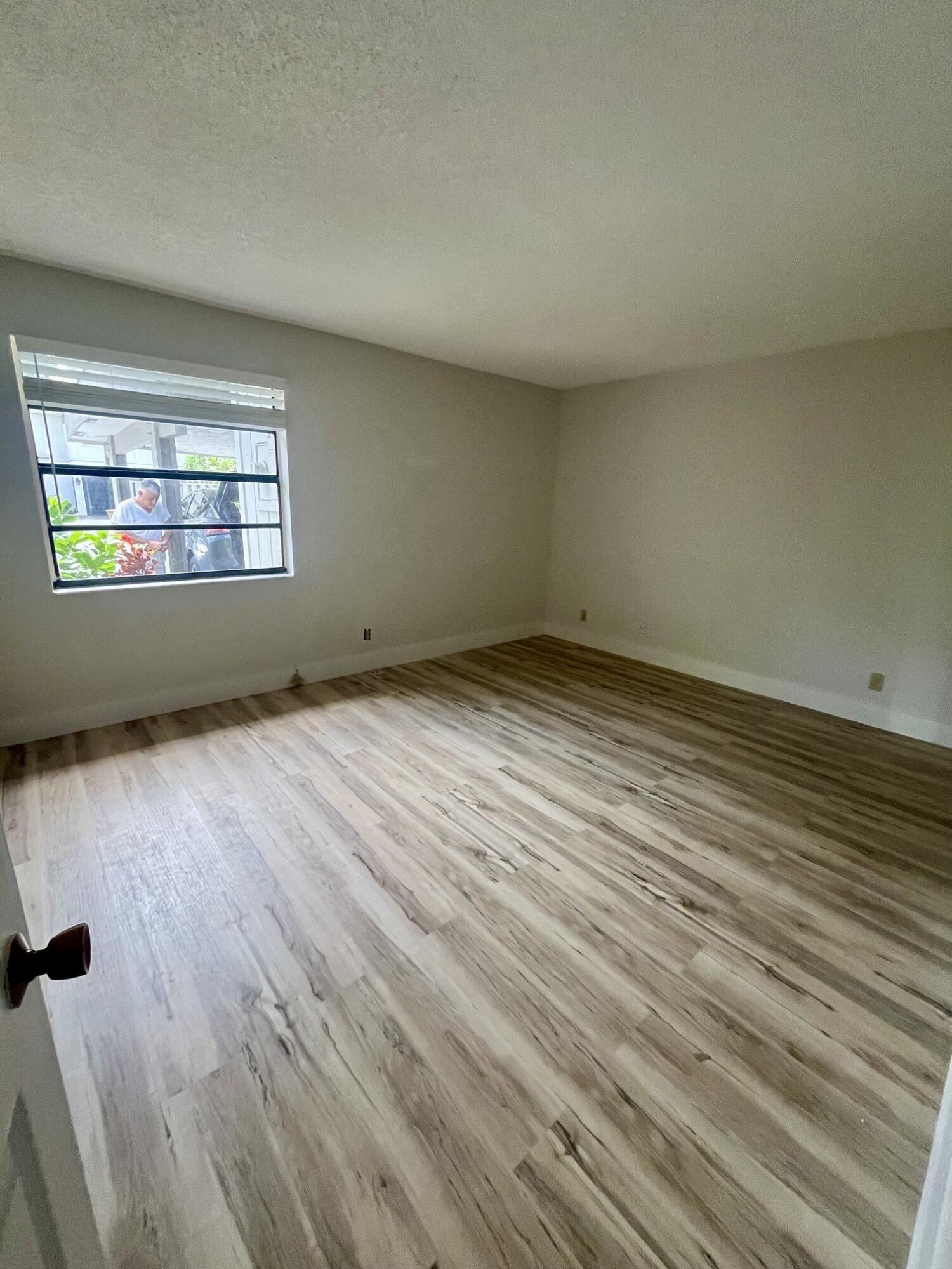 WILDWOOD OF DEER CREEK - Residential Lease