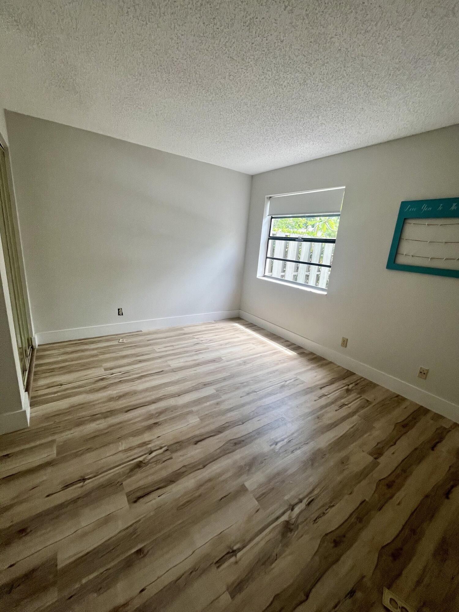 WILDWOOD OF DEER CREEK - Residential Lease