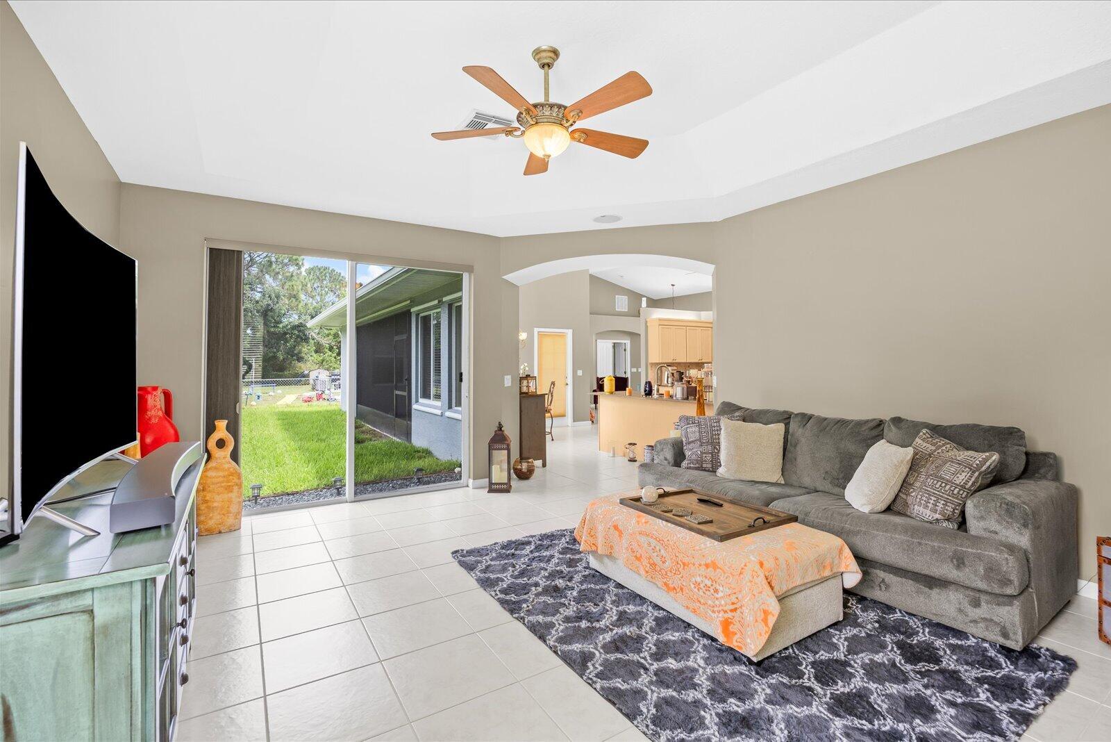 PORT ST LUCIE SECTION 5 - Residential