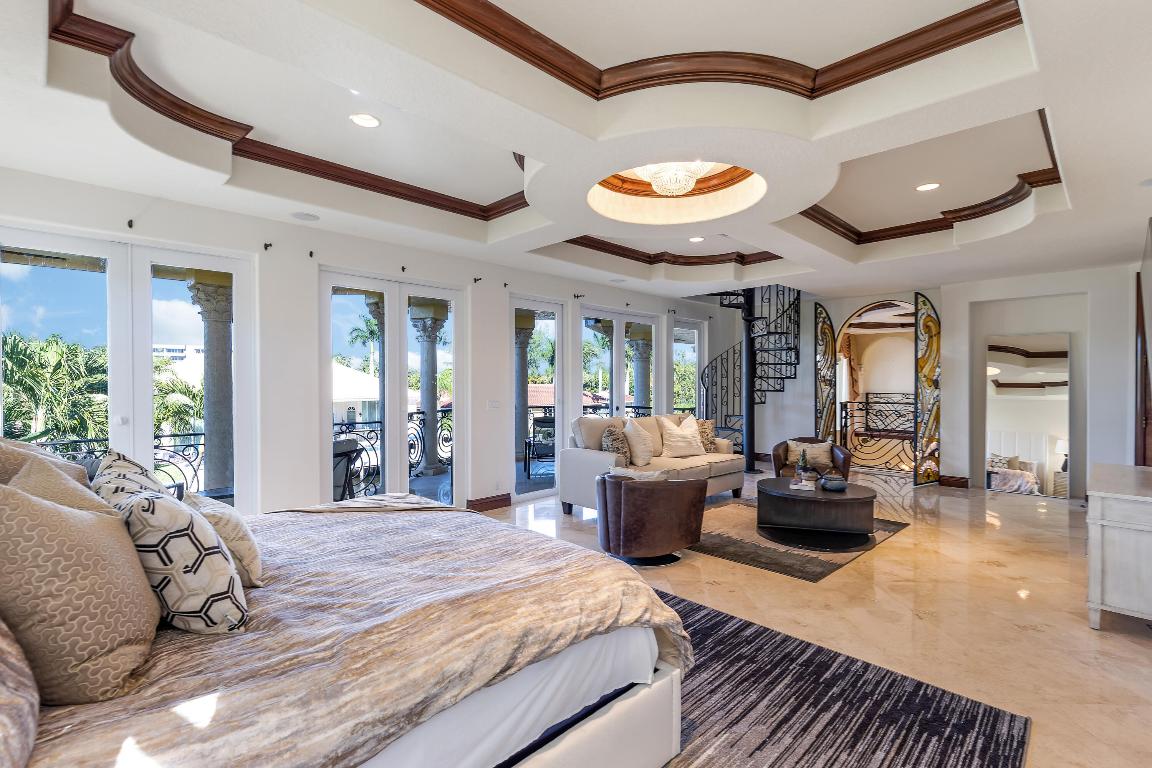 TROPIC ISLE - Residential
