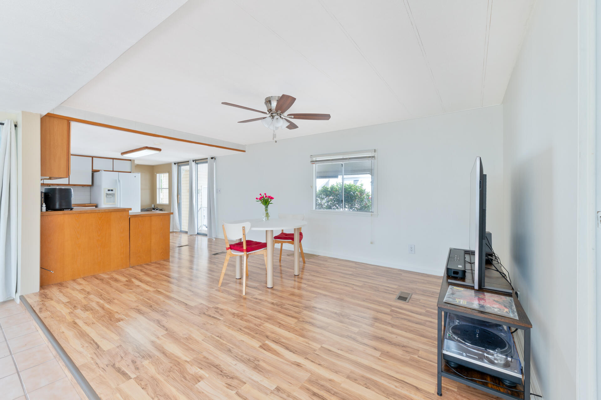 RAVENSWOOD ESTATES & MARINAS - Residential
