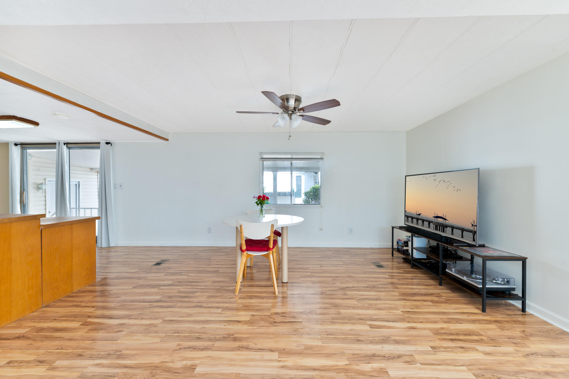 RAVENSWOOD ESTATES & MARINAS - Residential