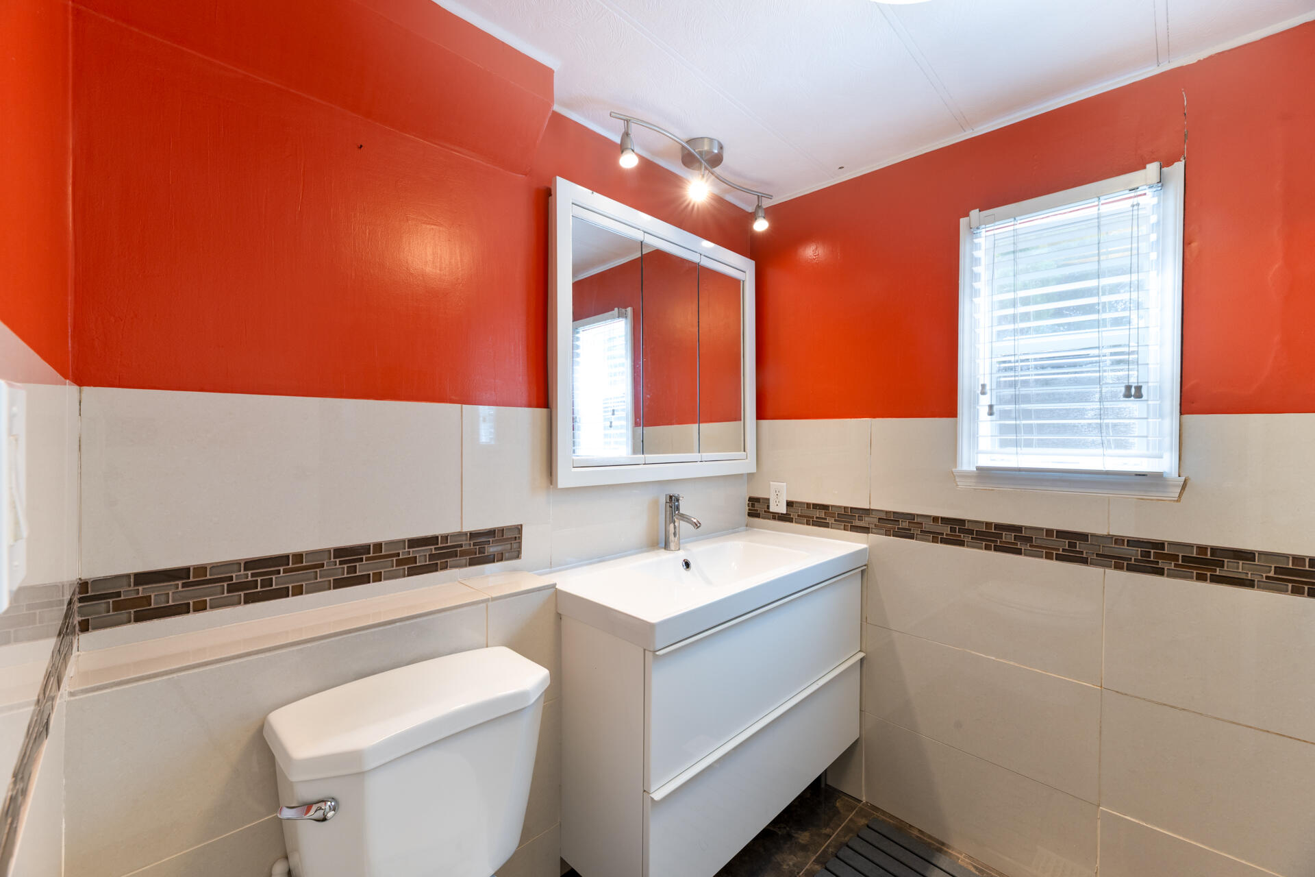 RAVENSWOOD ESTATES & MARINAS - Residential