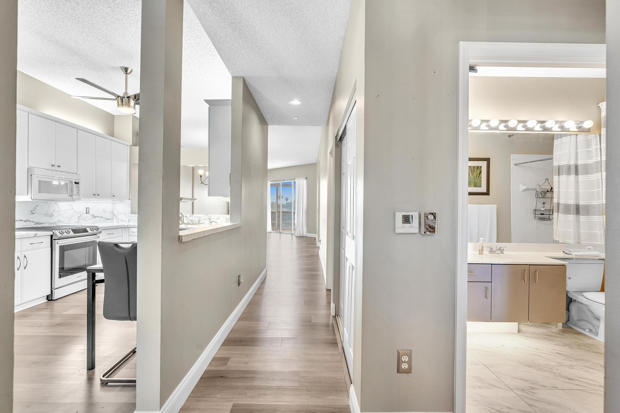 GRANVILLE CONDOMINIUM F - Residential
