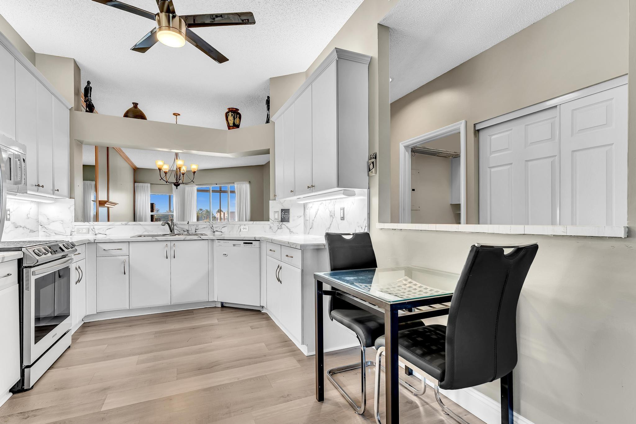 GRANVILLE CONDOMINIUM F - Residential
