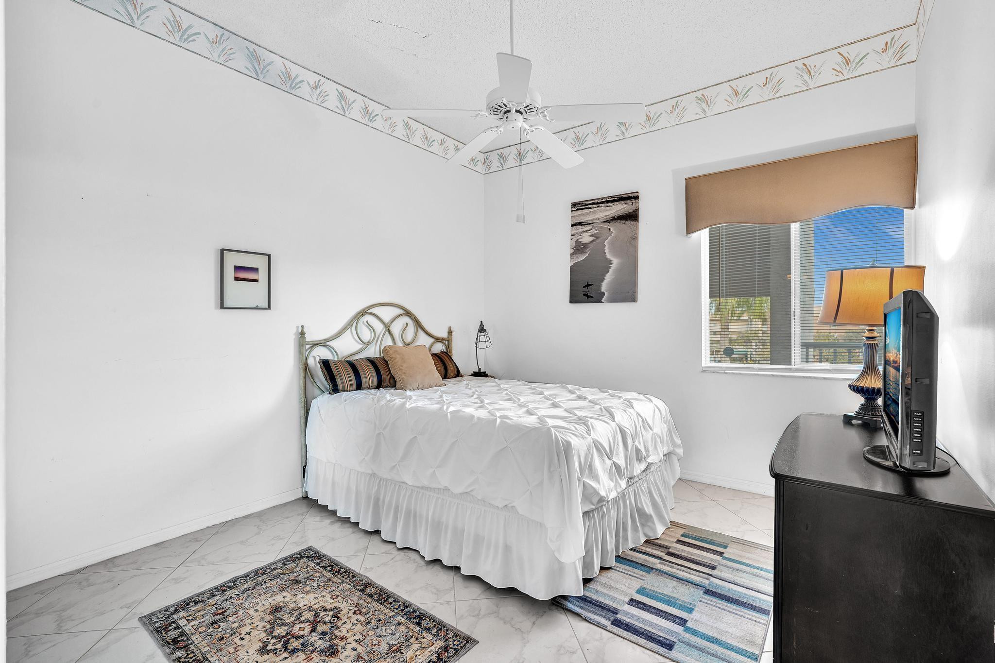 GRANVILLE CONDOMINIUM F - Residential