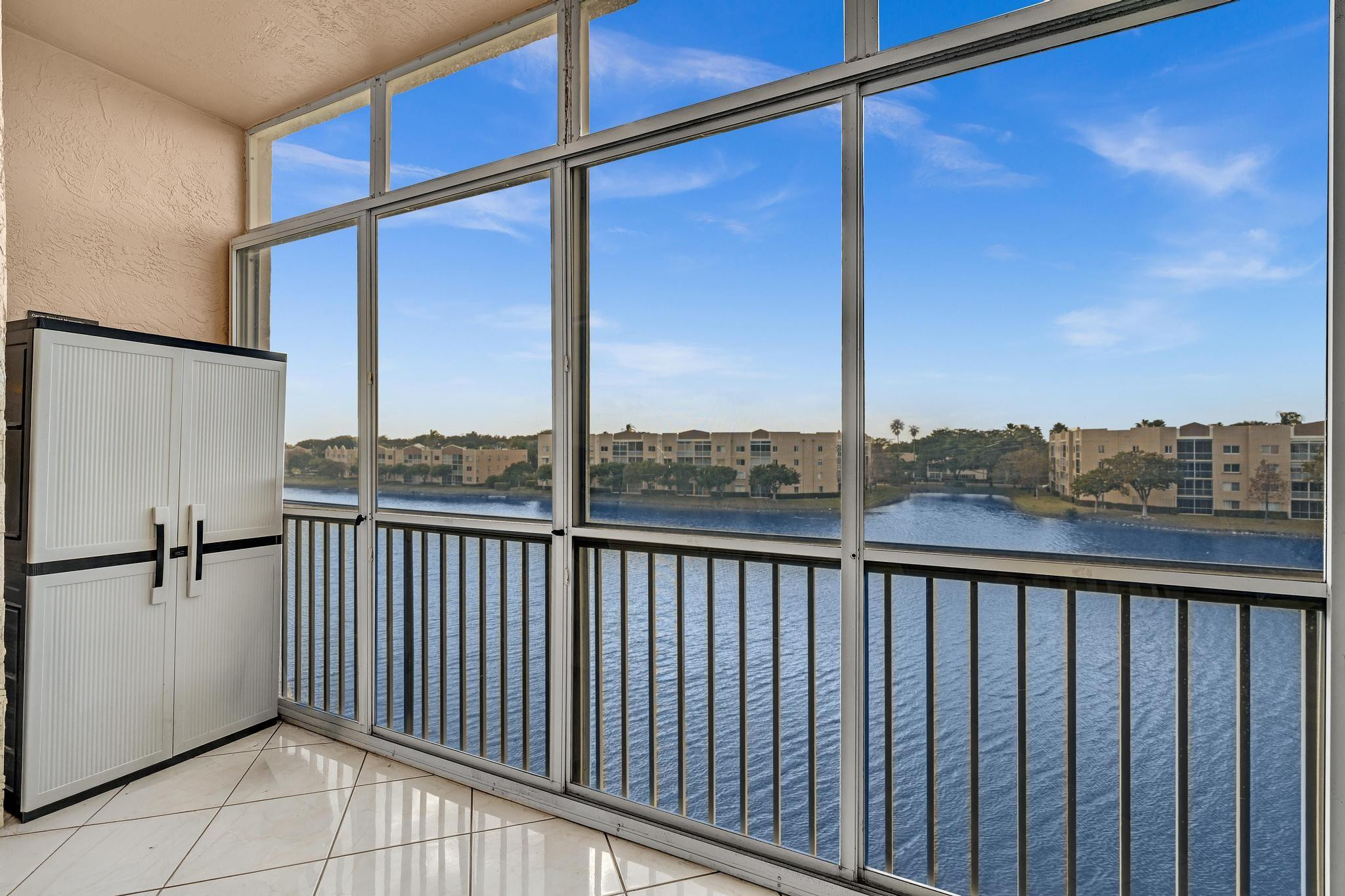 GRANVILLE CONDOMINIUM F - Residential
