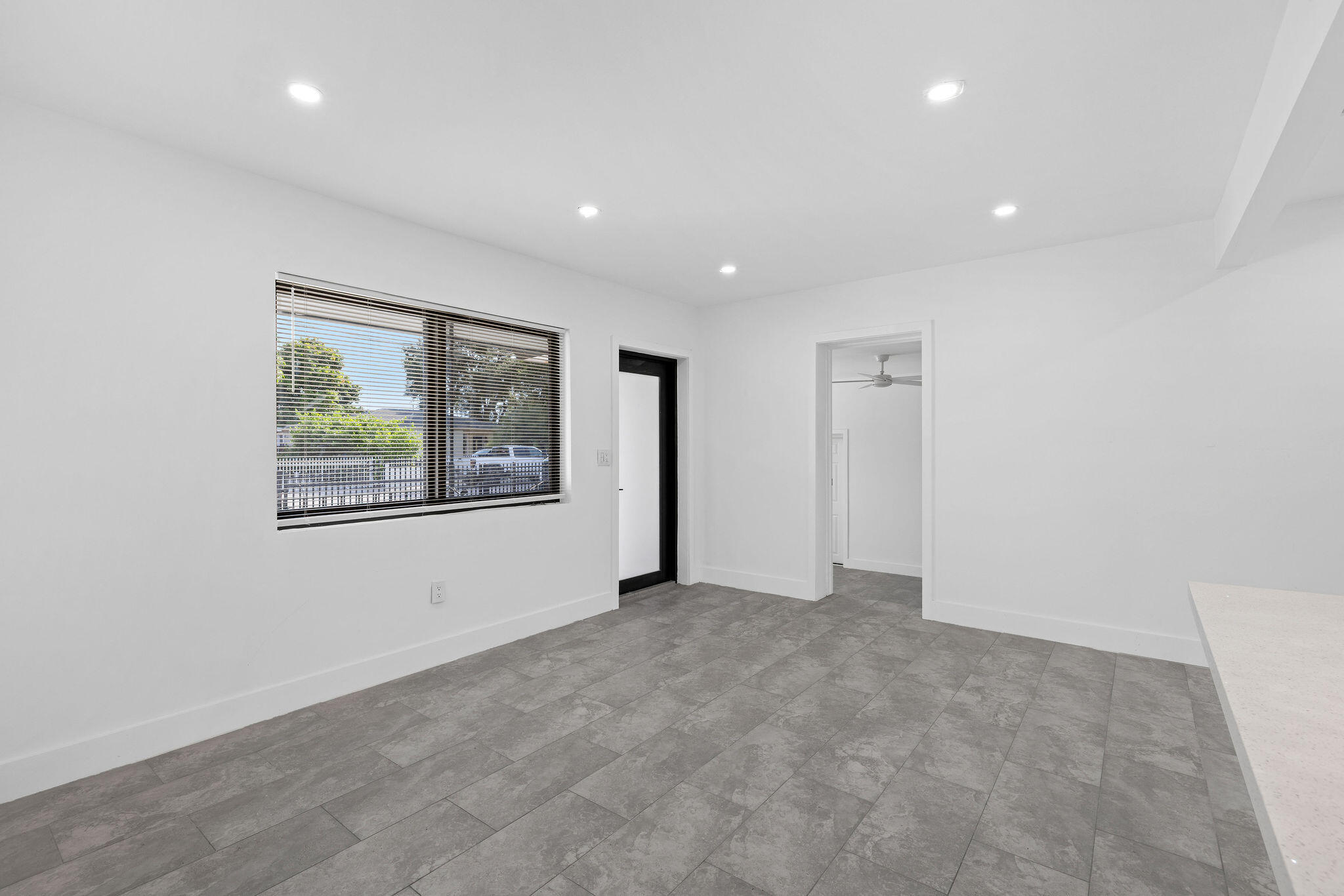BROADMOOR MANOR - Residential