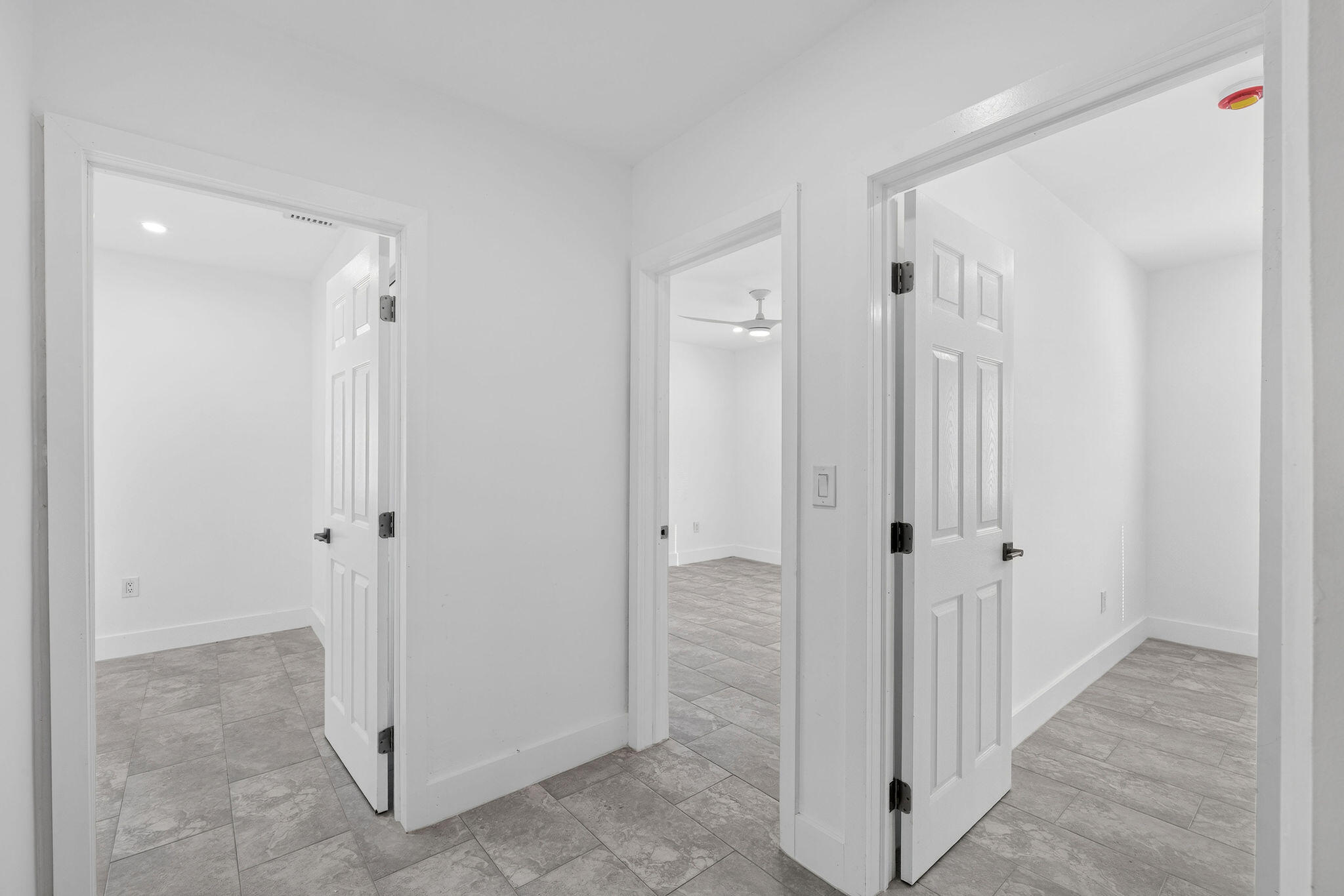 BROADMOOR MANOR - Residential
