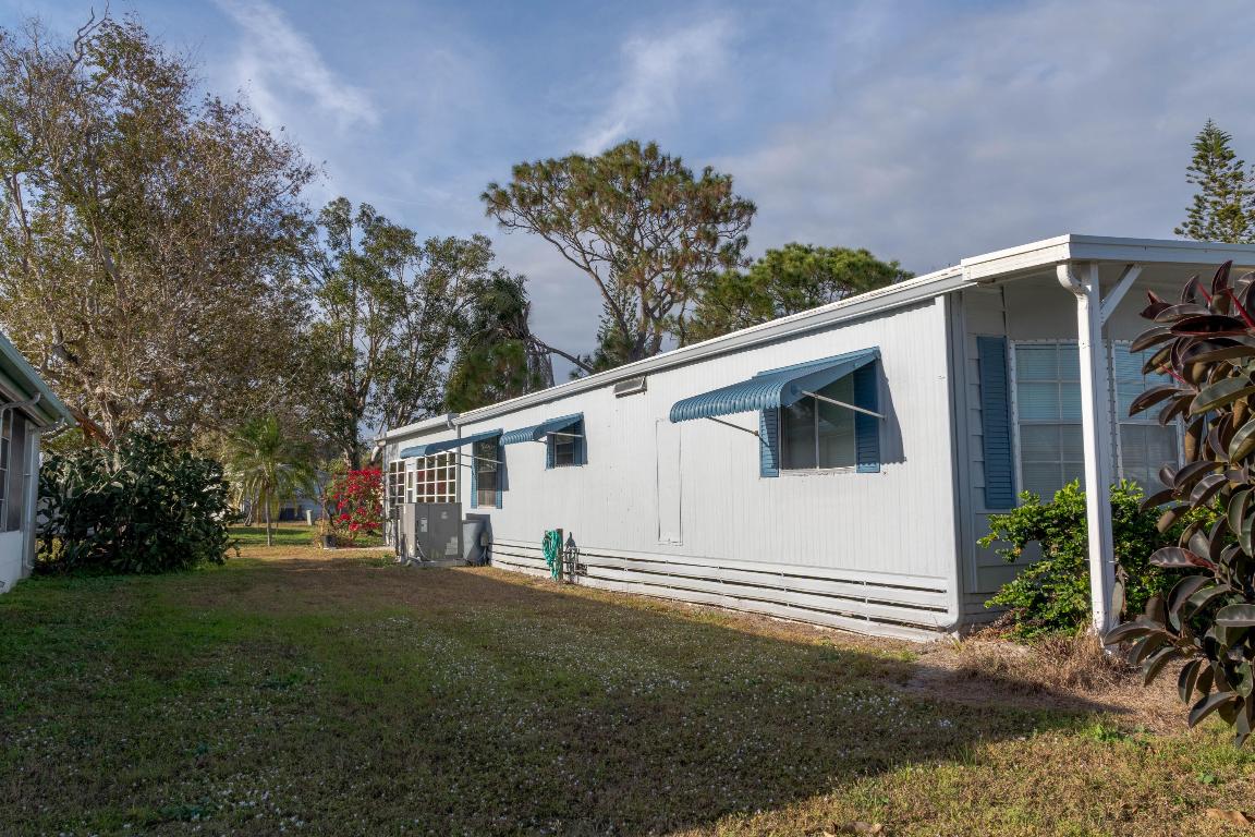 Spanish Lakes Golf Village - Residential