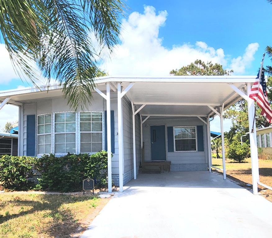 Spanish Lakes Golf Village - Residential