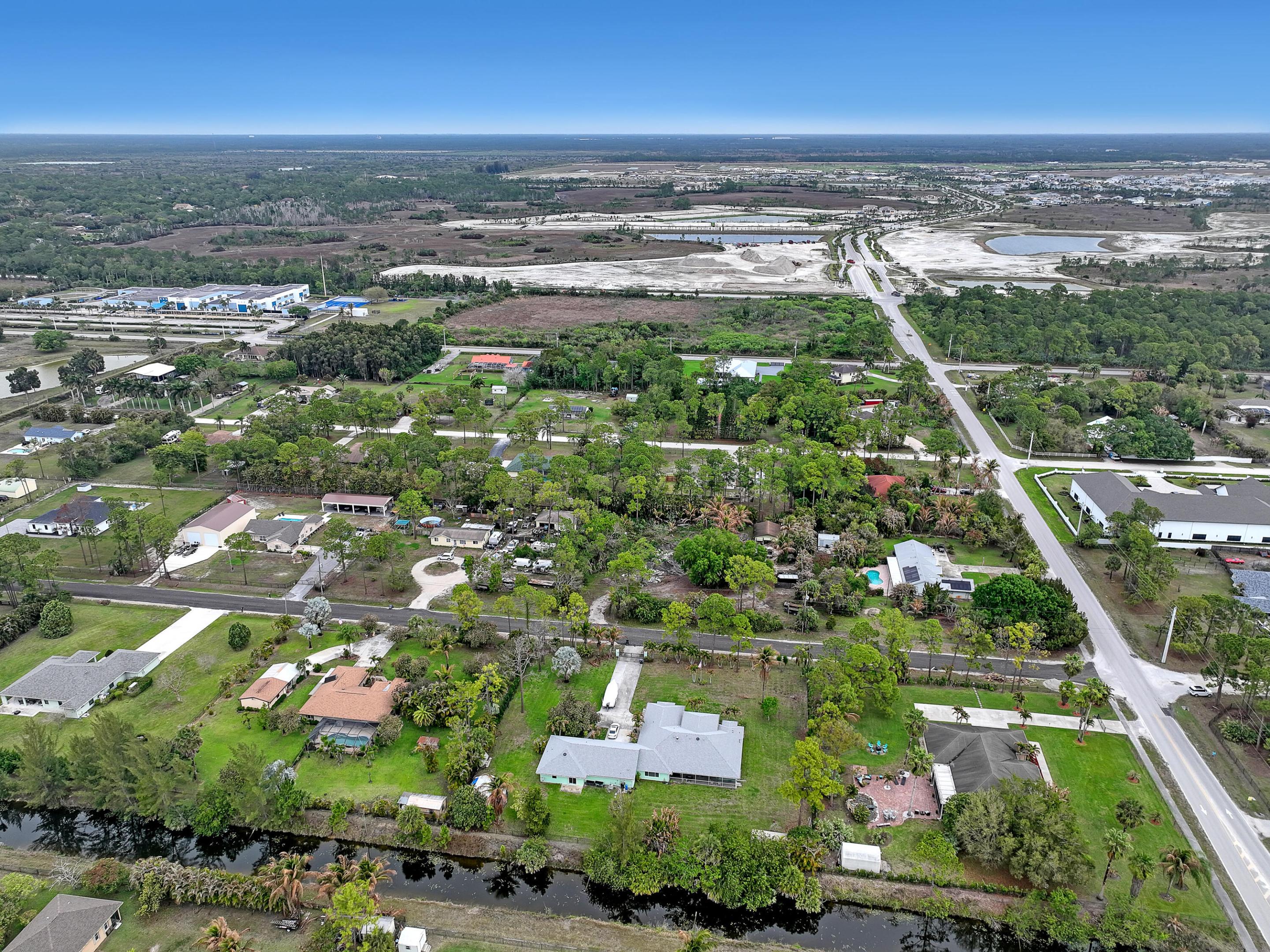 Acreage & Unrec (The Acreage) - Residential