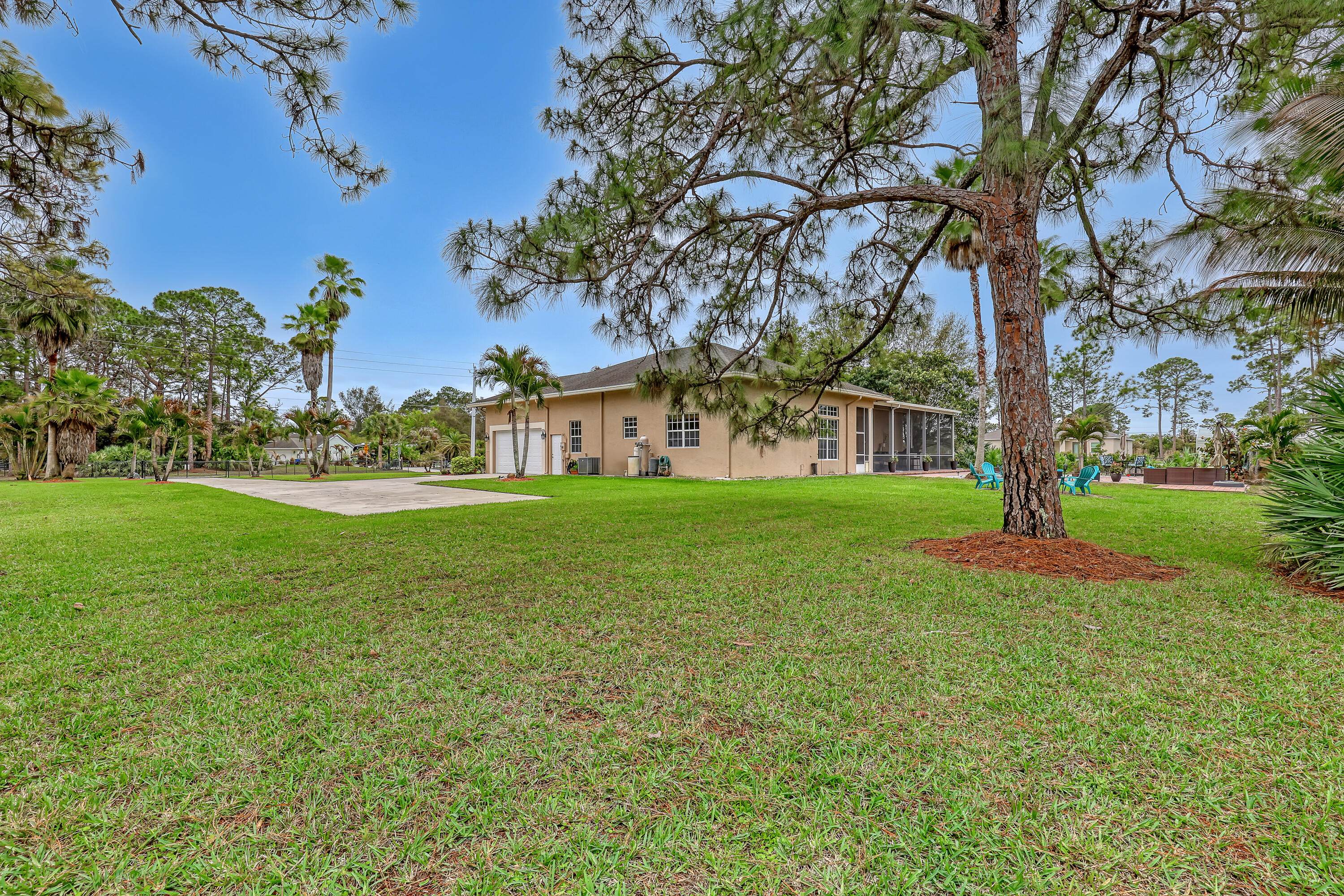 Acreage & Unrec (The Acreage) - Residential