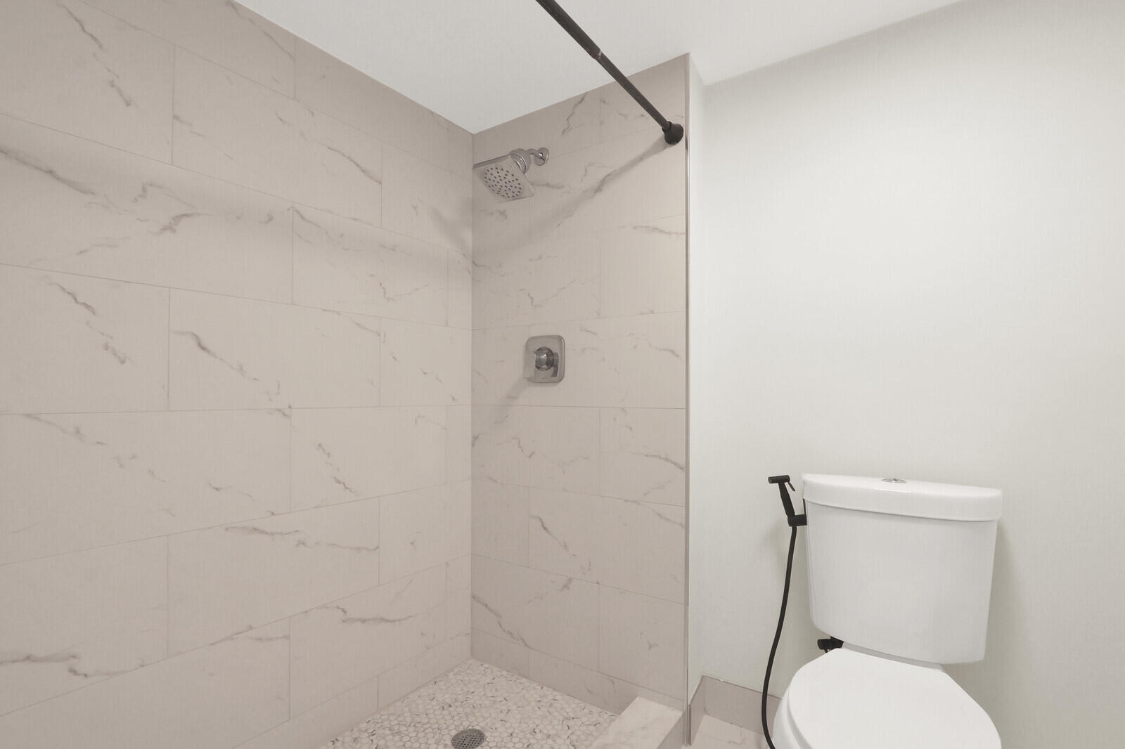 KENSINGTON WALK CONDO - Residential Lease