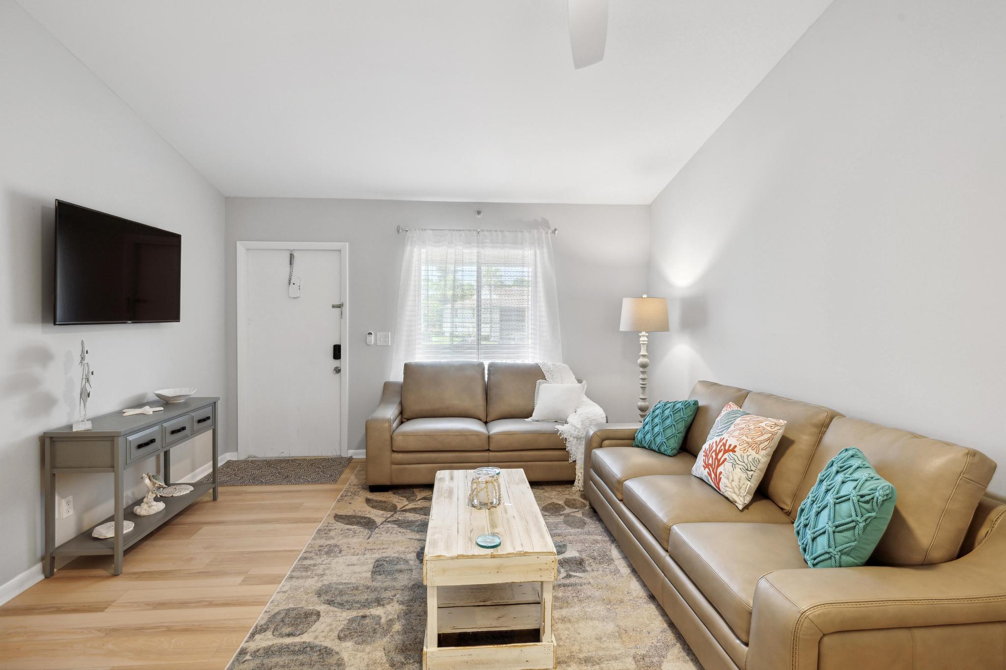CHASEWOOD OF JUPITER CONDO - Residential